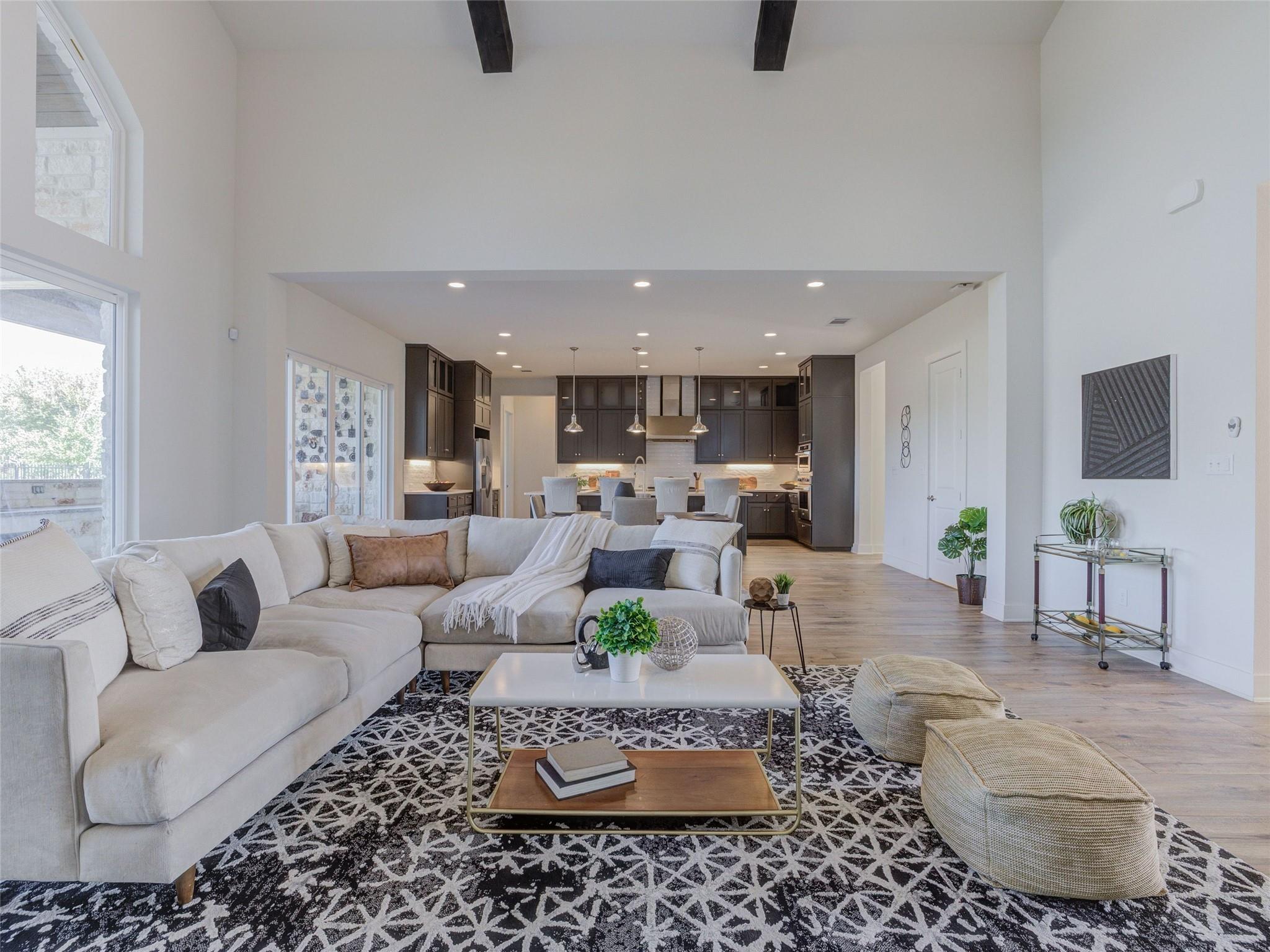 345 Two Creeks Ln, Austin, TX 78737