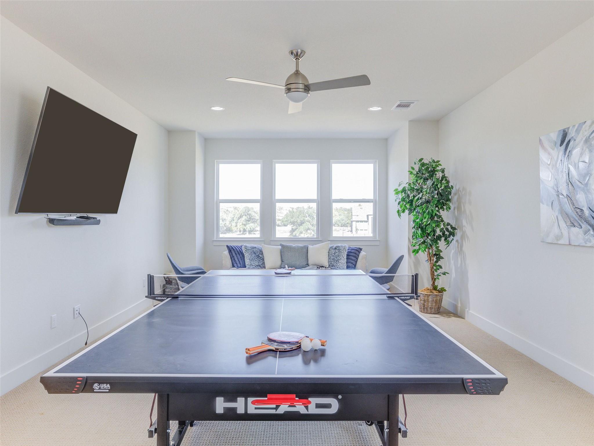 345 Two Creeks Ln, Austin, TX 78737