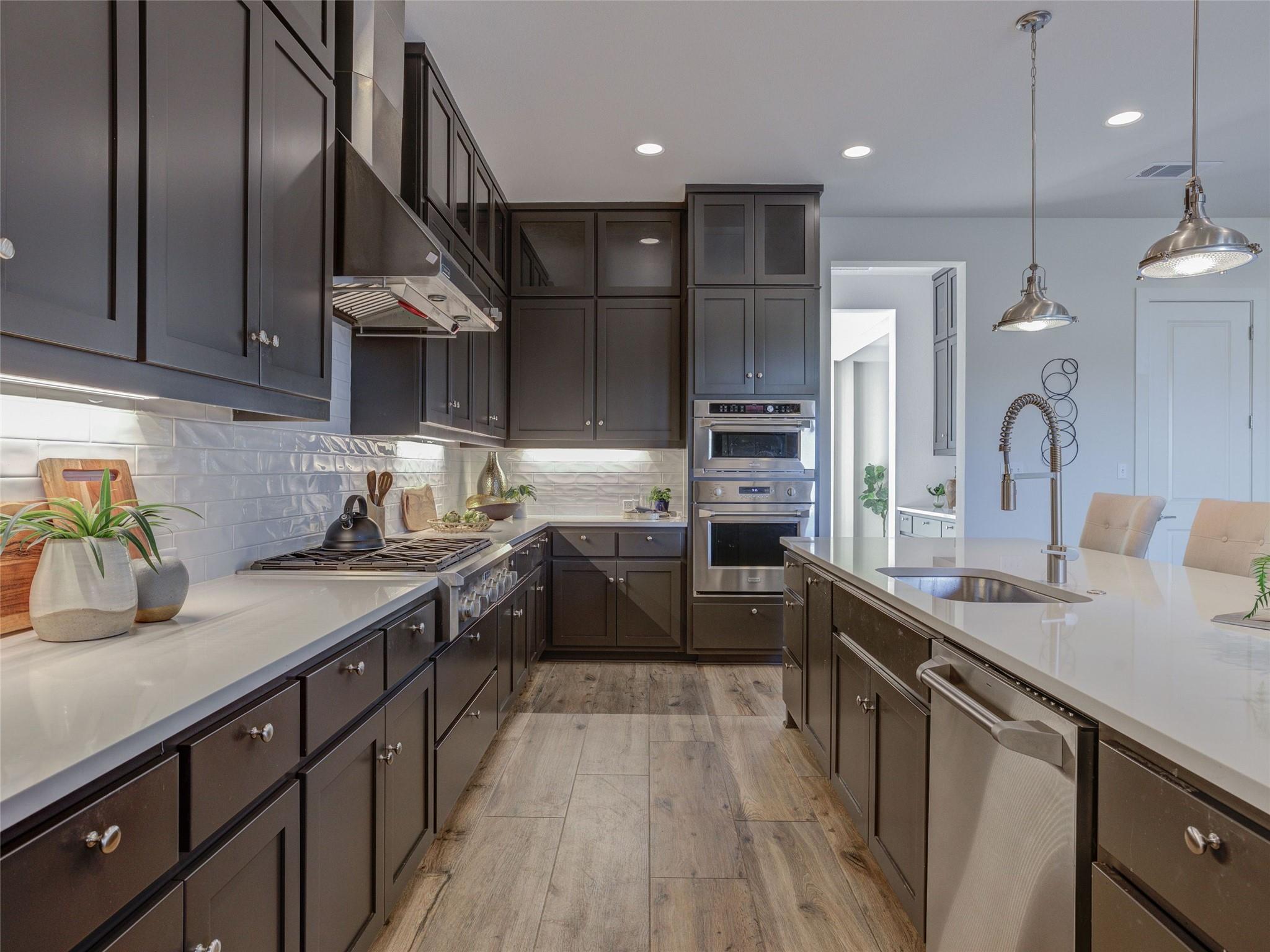 345 Two Creeks Ln, Austin, TX 78737