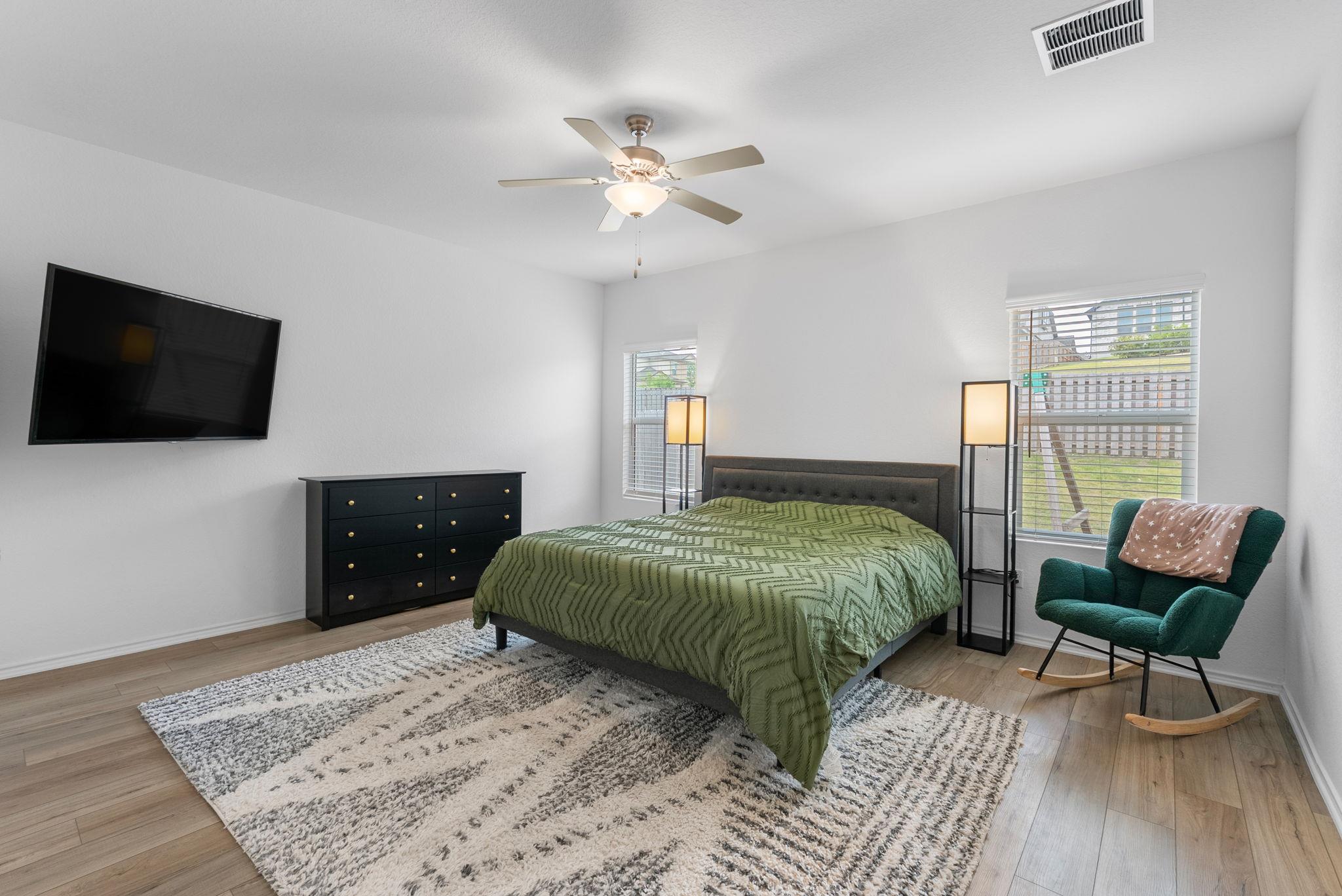 1240 Sweetspire St, Leander, TX 78641