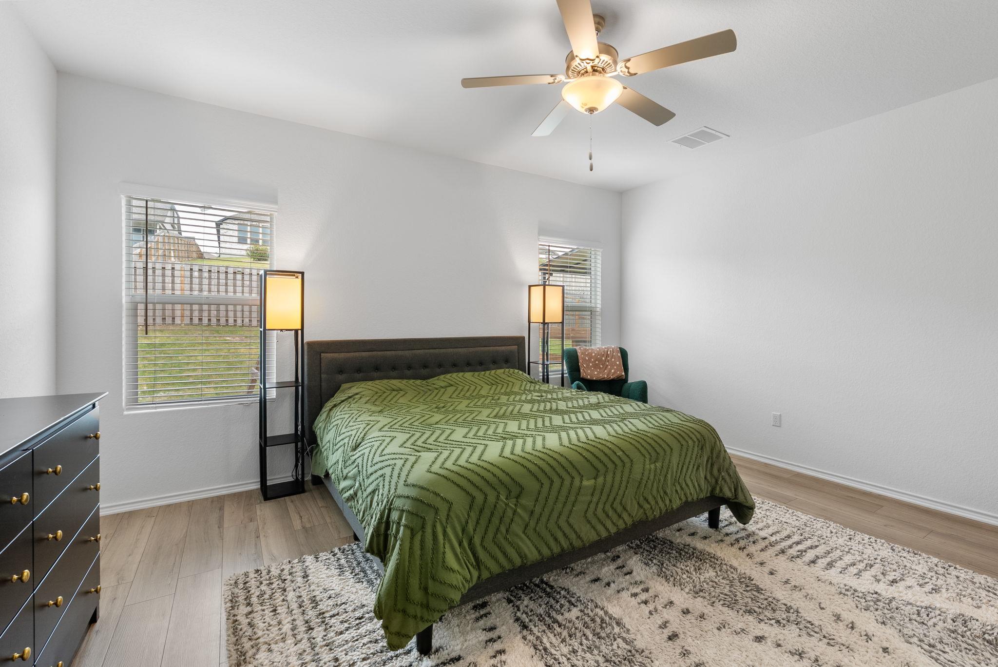 1240 Sweetspire St, Leander, TX 78641