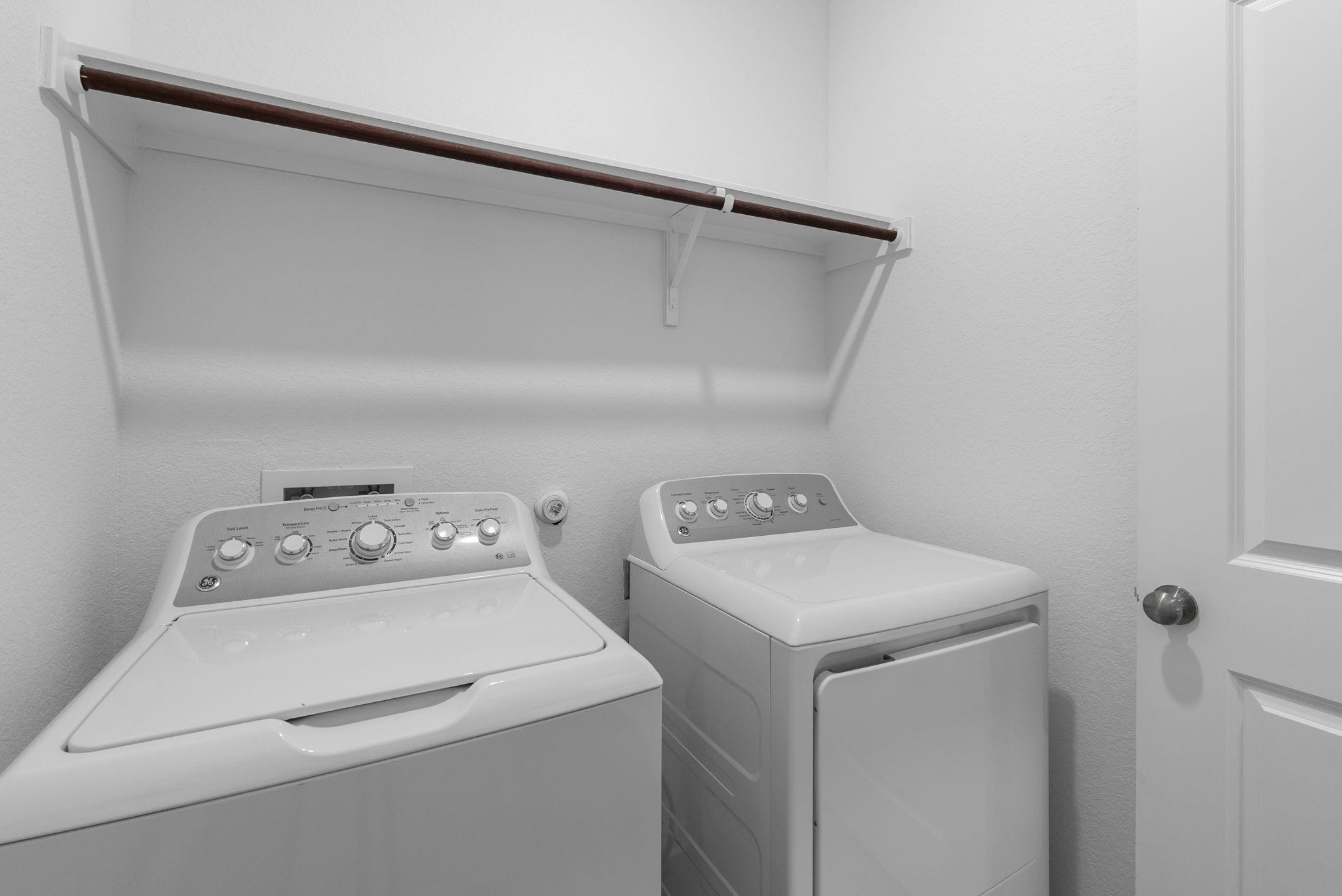 1240 Sweetspire St, Leander, TX 78641