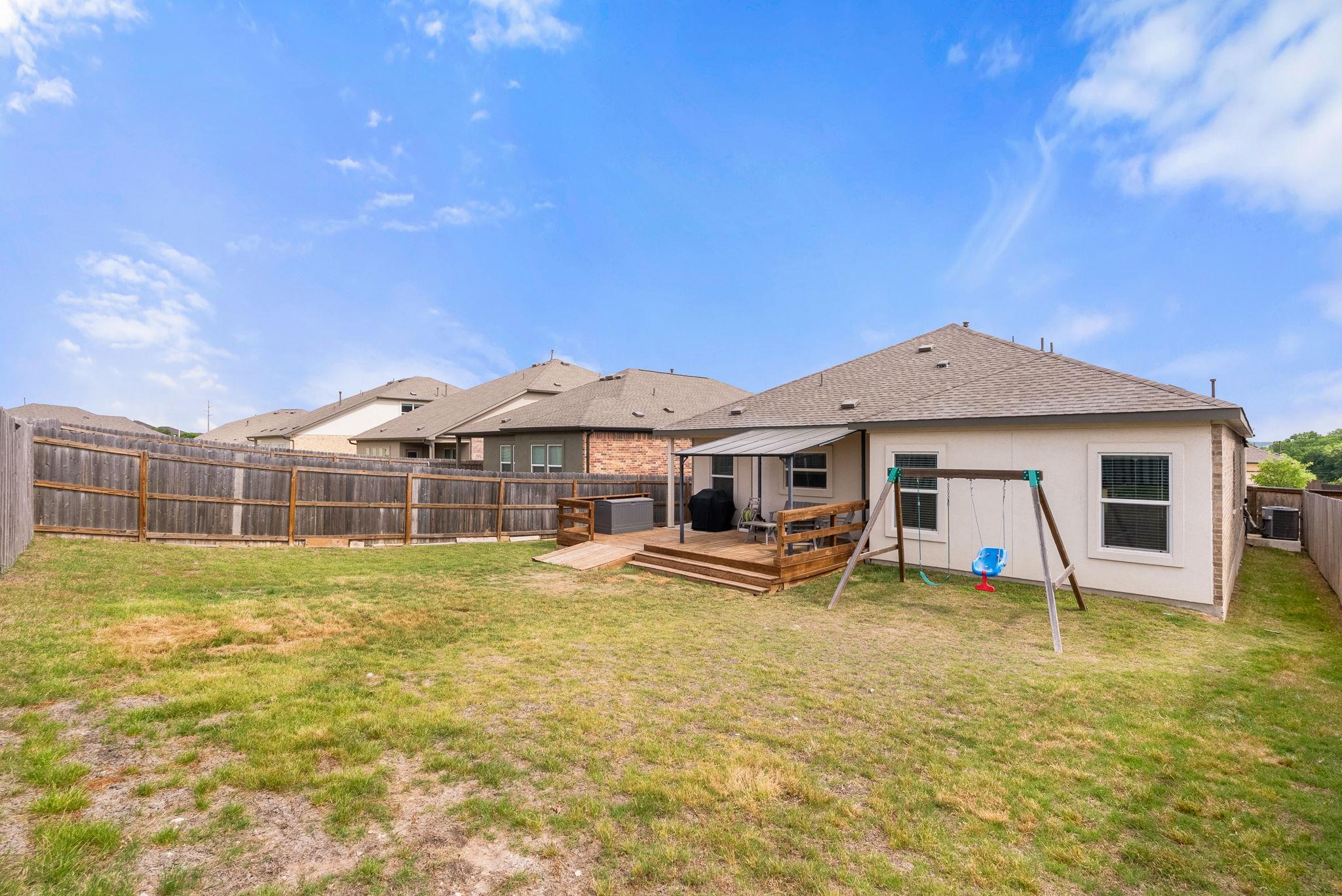 1240 Sweetspire St, Leander, TX 78641