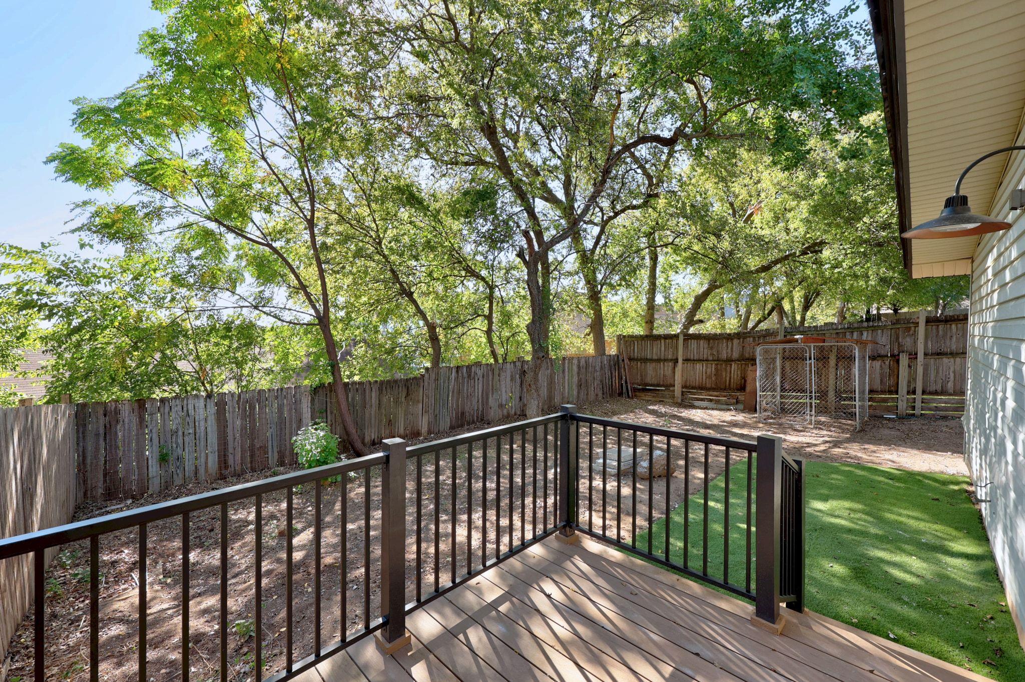 1905 Cedar Ridge Dr # B, Austin, TX 78741