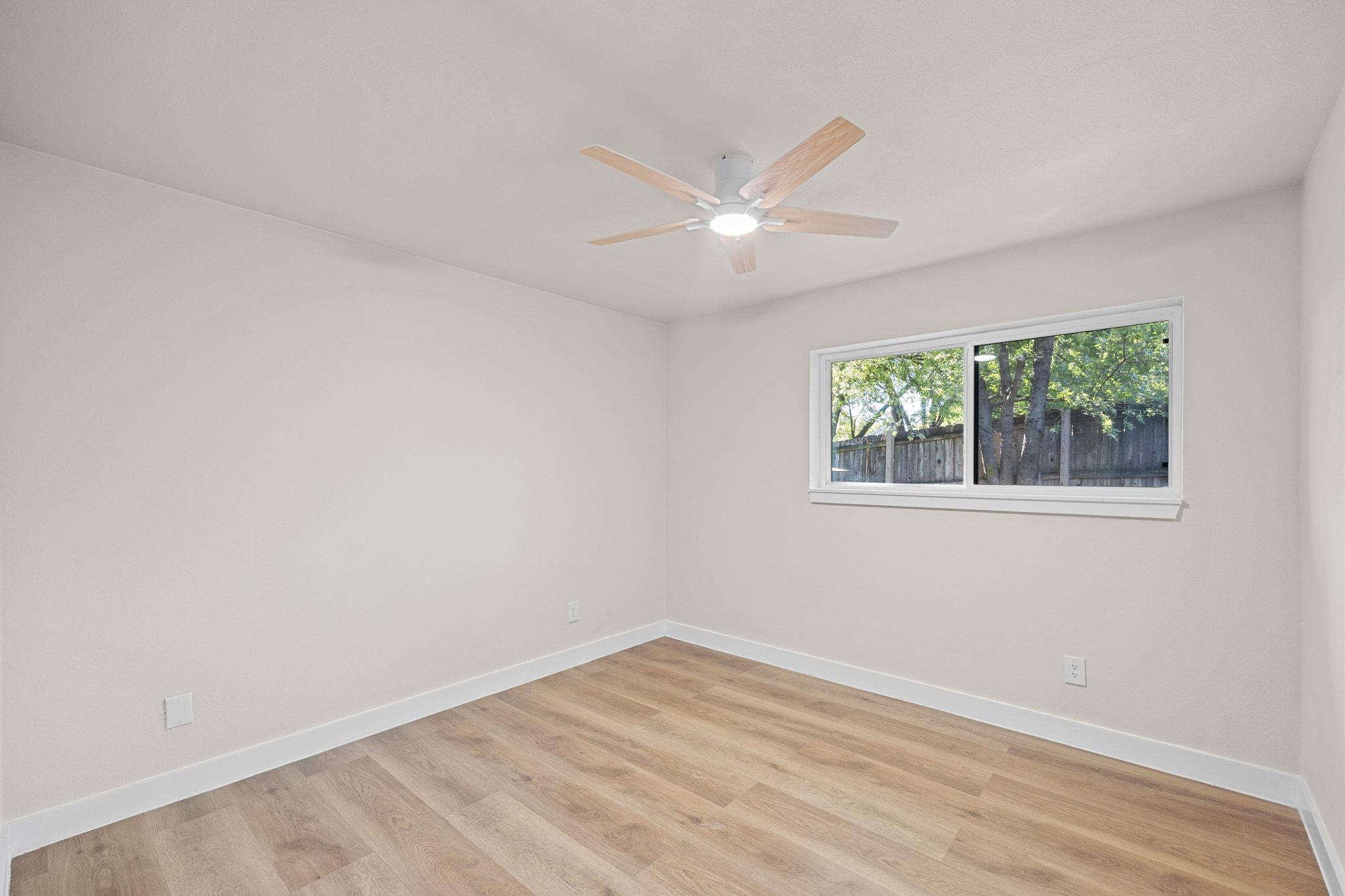 1905 Cedar Ridge Dr # B, Austin, TX 78741