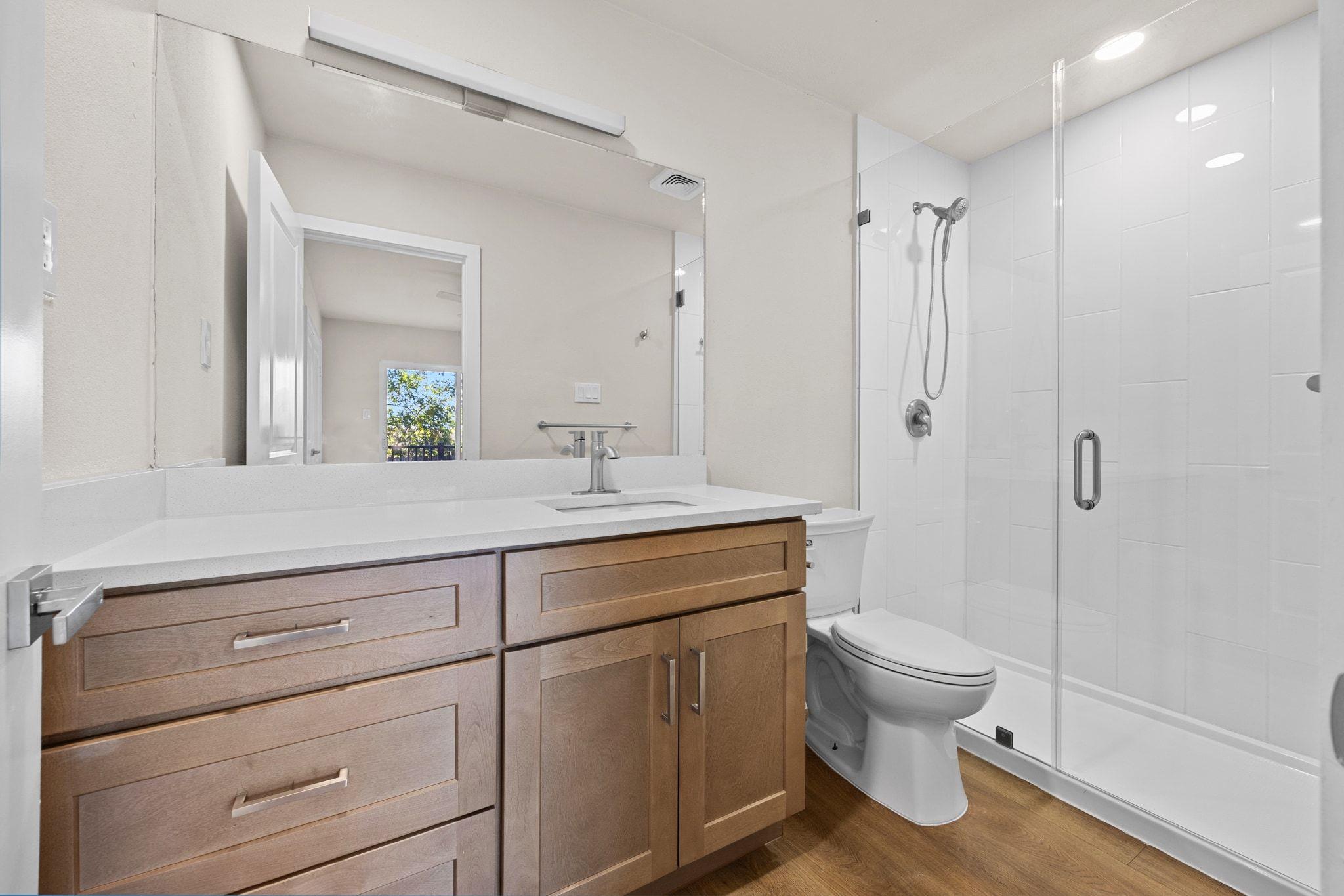 1905 Cedar Ridge Dr # B, Austin, TX 78741