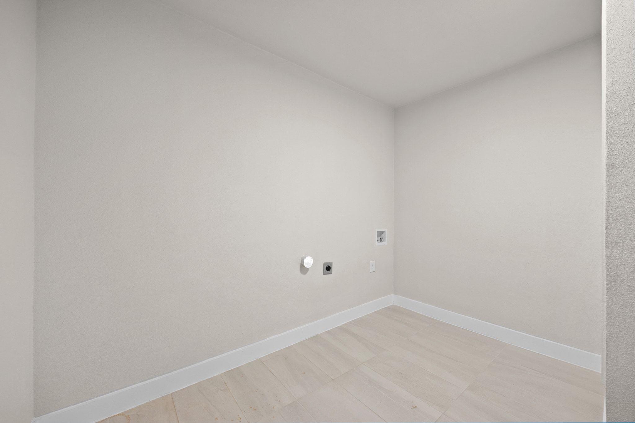 1905 Cedar Ridge Dr # B, Austin, TX 78741