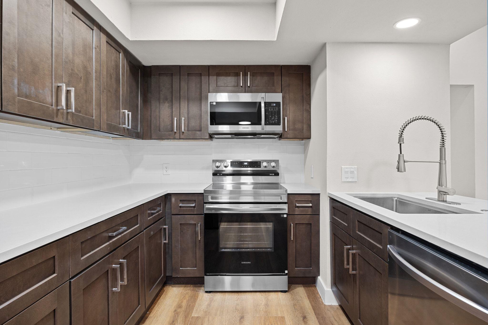 1905 Cedar Ridge Dr # B, Austin, TX 78741