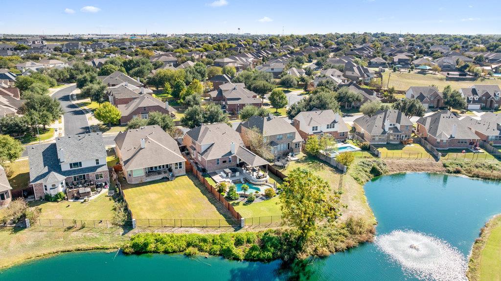 3904 Harvey Penick Dr, Round Rock, TX 78664