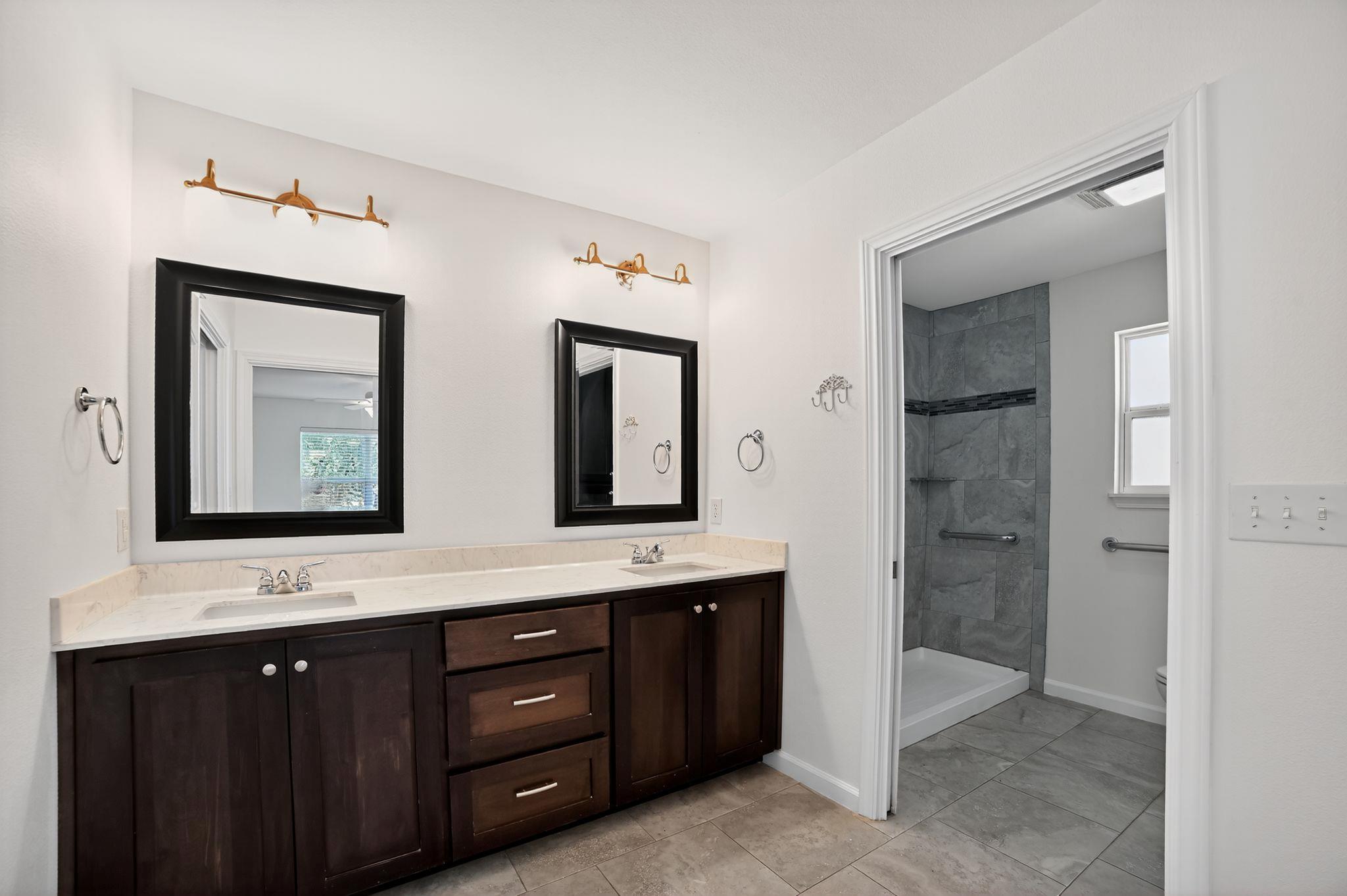 313 Starview Dr, Georgetown, TX 78628