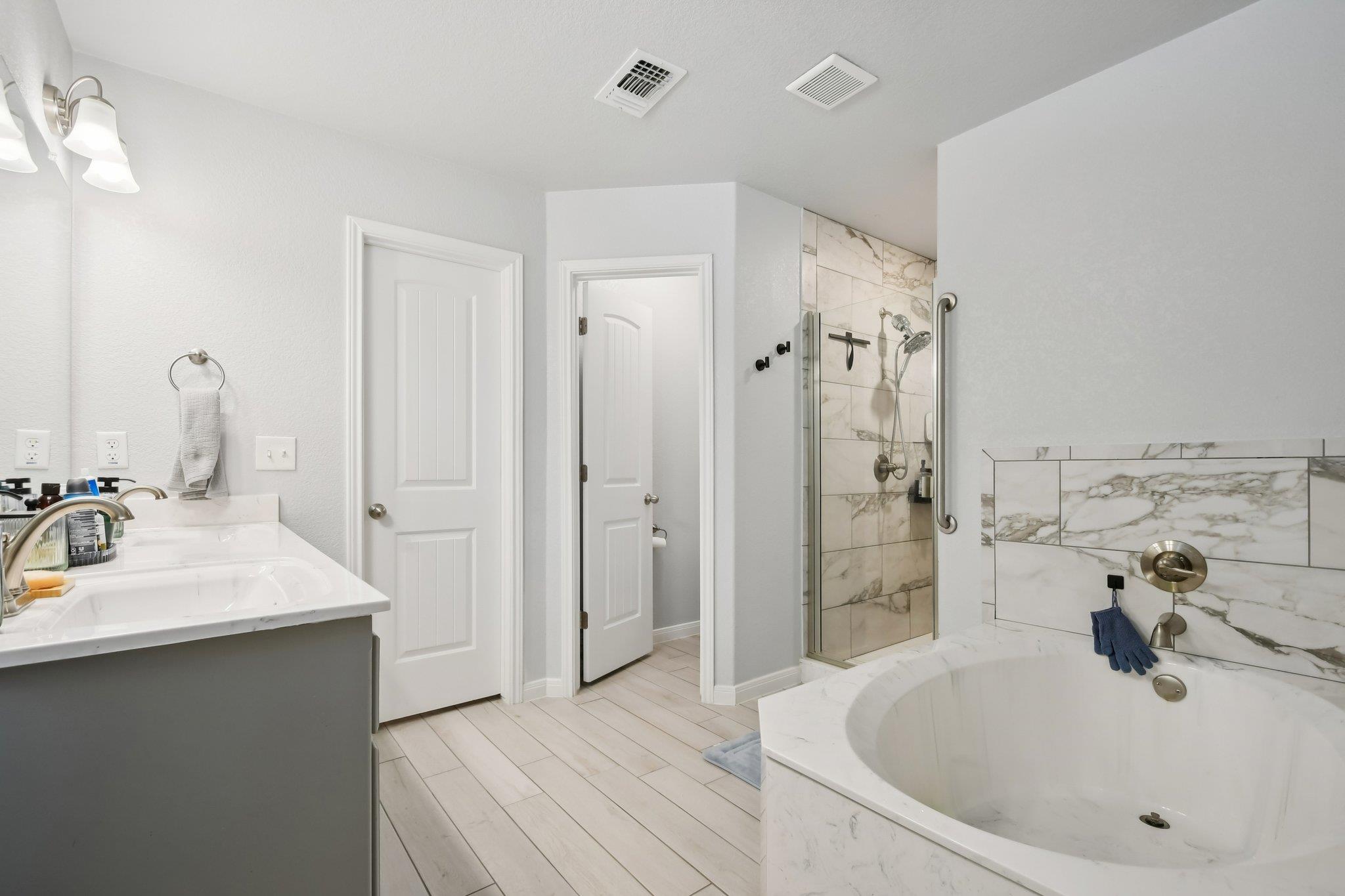 2594 Belle Hubbard Trl, Belton, TX 76513