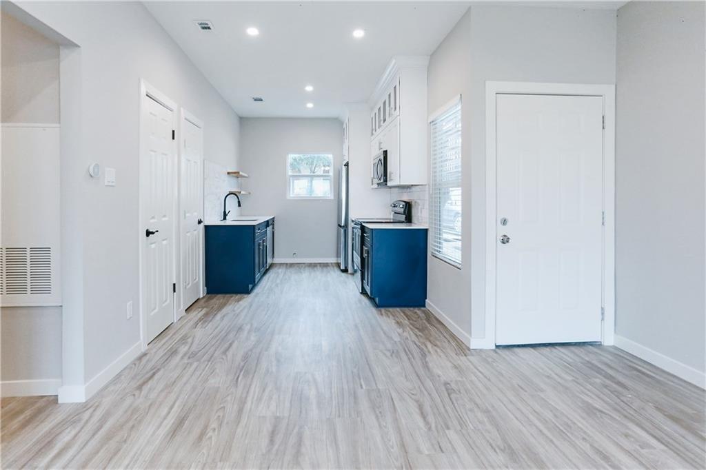 9504 Menchaca Rd # B, Austin, TX 78748