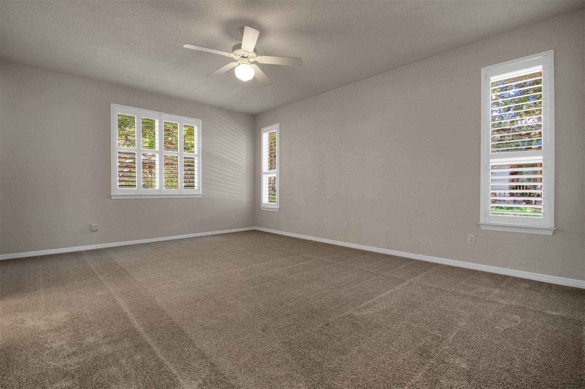 102 Lavaca Ln, Georgetown, TX 78628