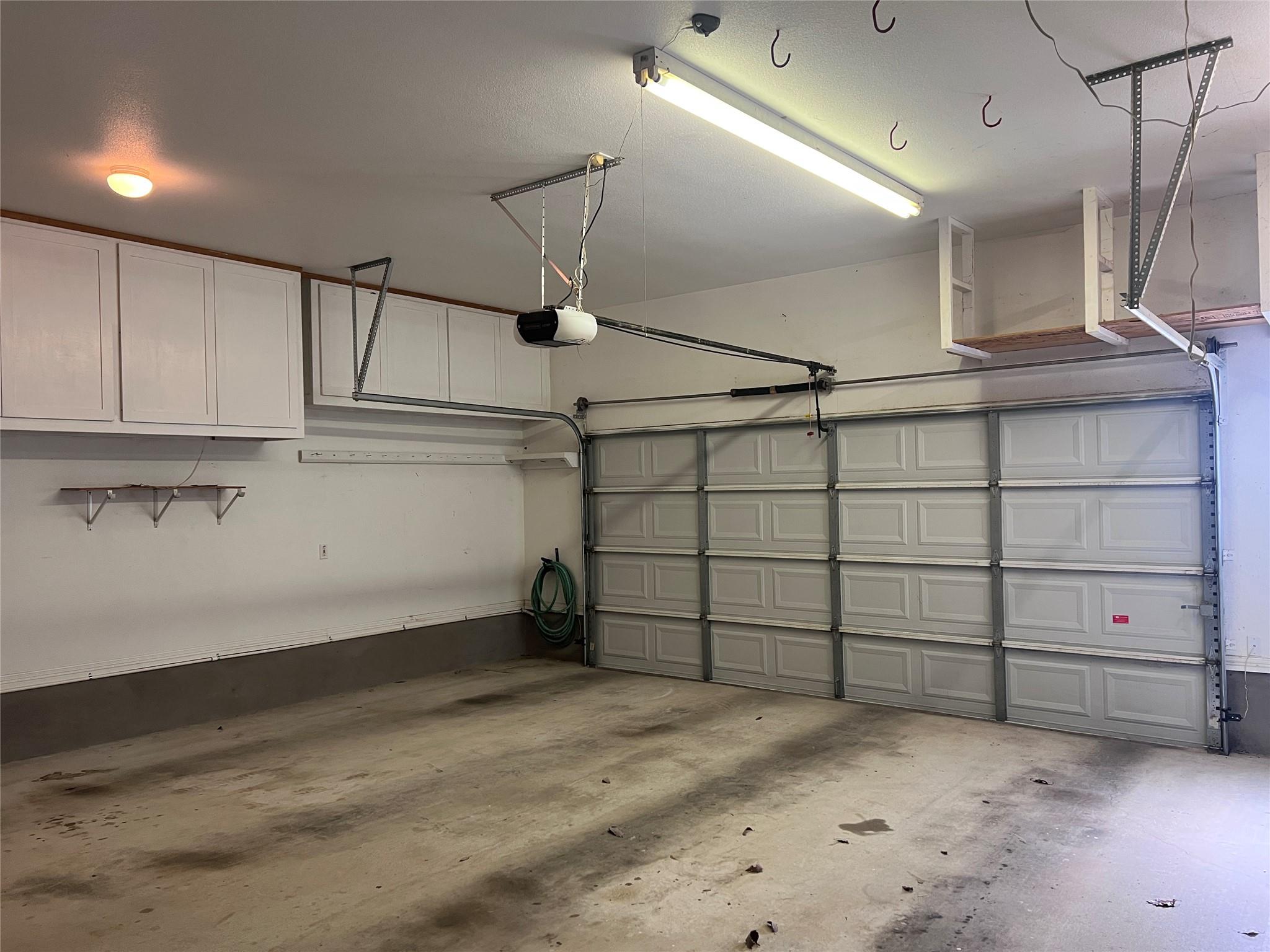 102 Lavaca Ln, Georgetown, TX 78628