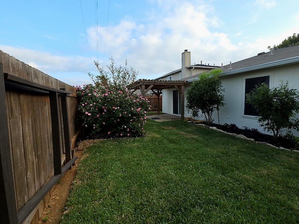 17702 Wiseman Dr, Pflugerville, TX 78660