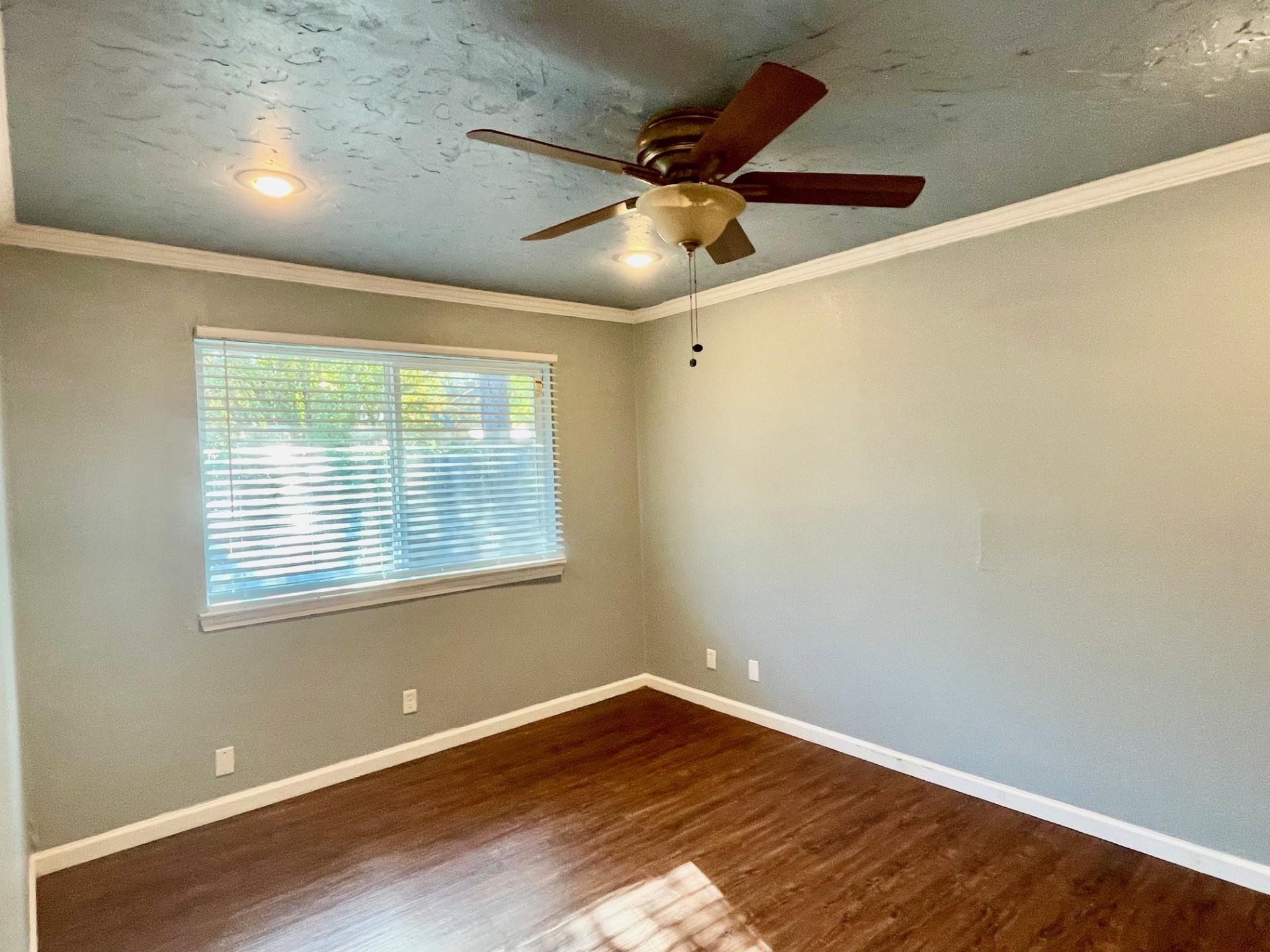 1105 Inland Grns # A, Austin, TX 78758