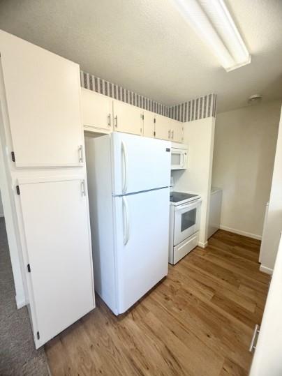 728 W San Antonio St # 106A, Lockhart, TX 78644