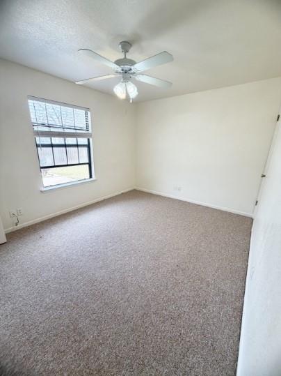 728 W San Antonio St # 106A, Lockhart, TX 78644