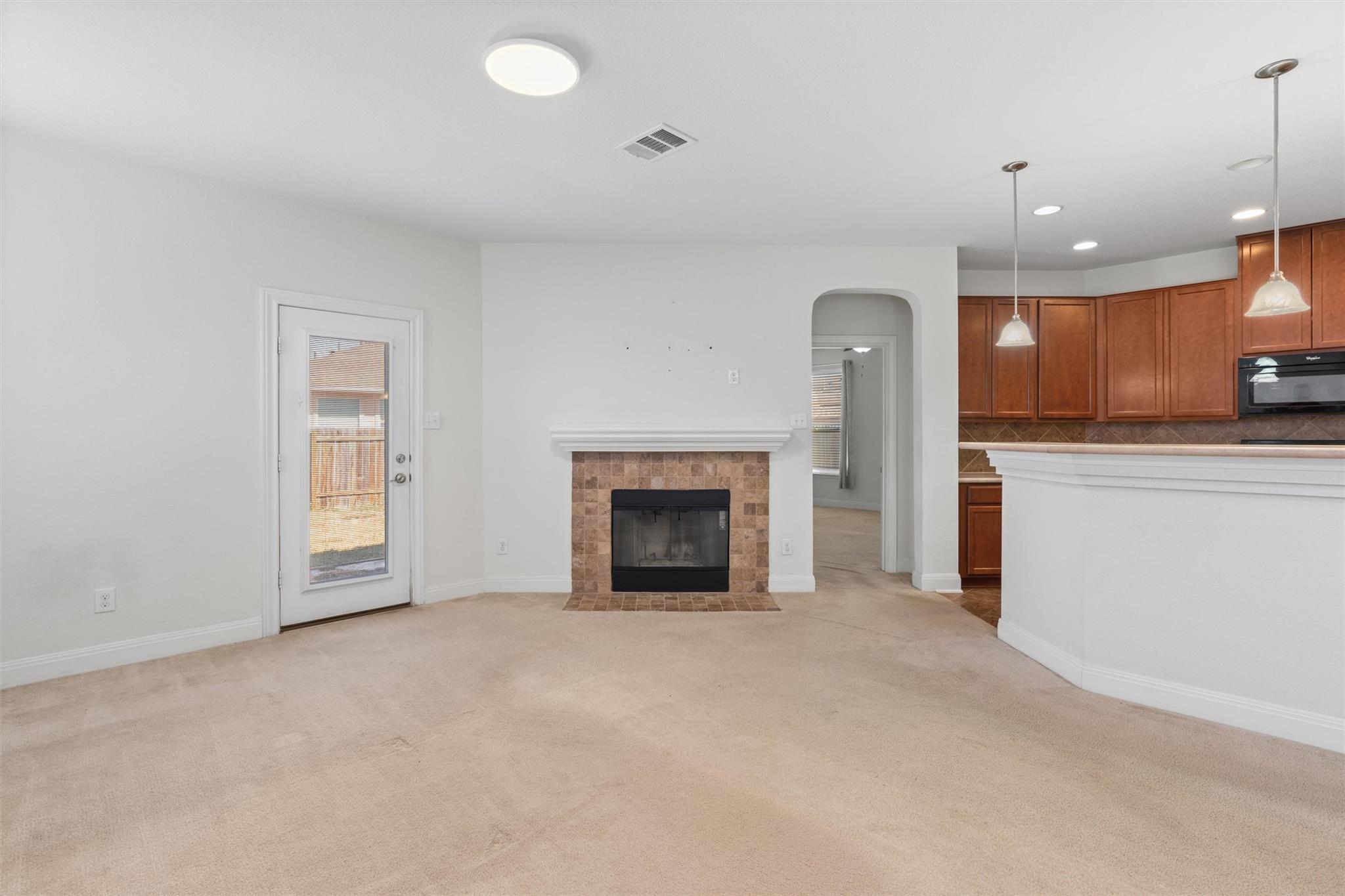 12008 Oaklynn Ct, Manor, TX 78653