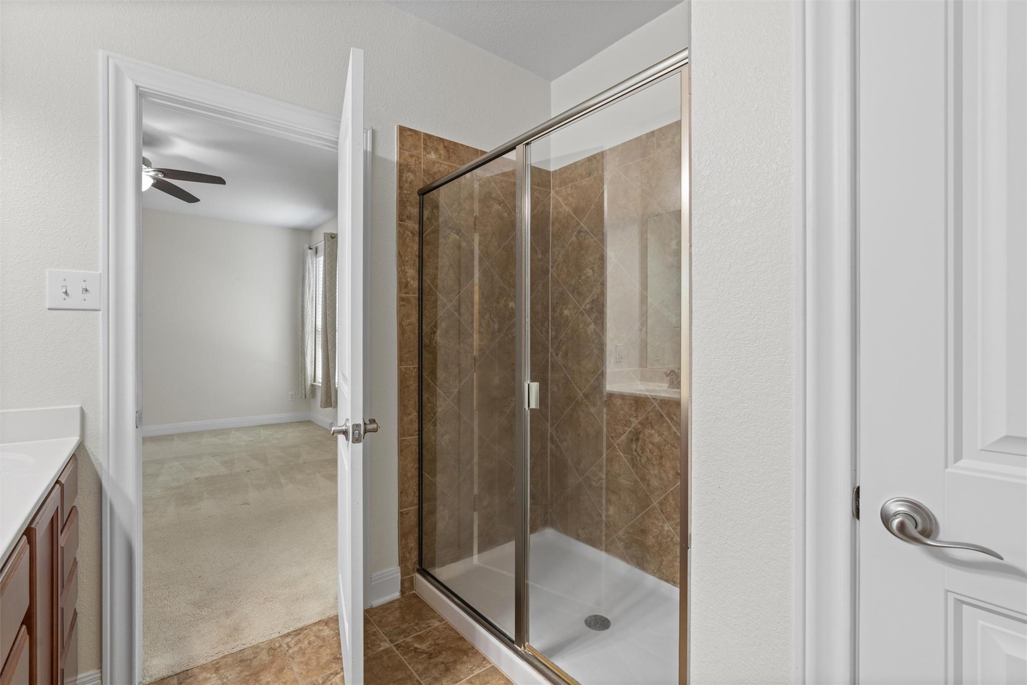 12008 Oaklynn Ct, Manor, TX 78653