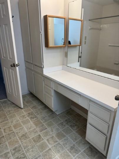 728 W San Antonio St # 102, Lockhart, TX 78644