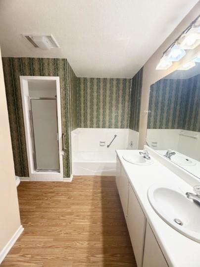 728 W San Antonio St # 108B, Lockhart, TX 78644