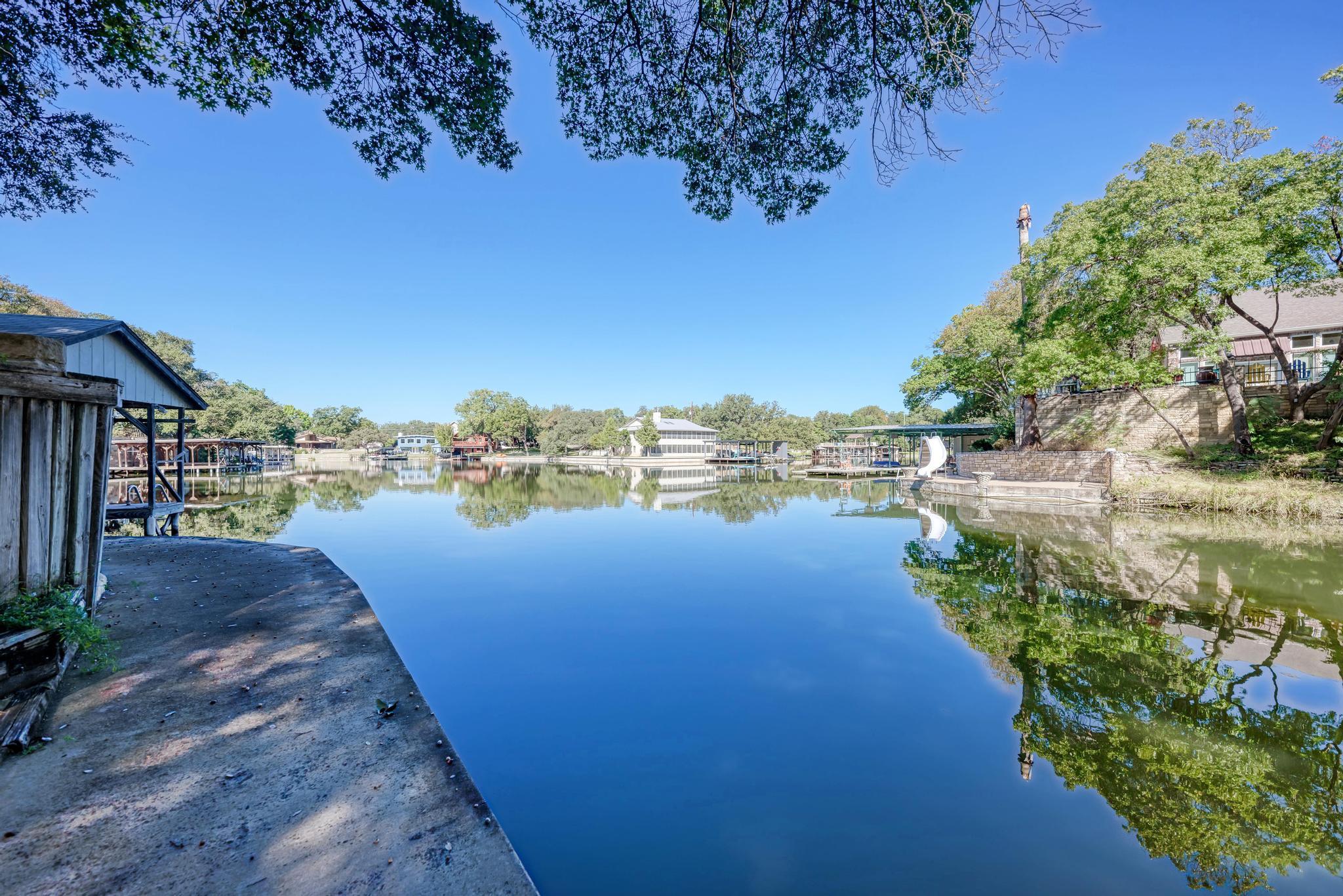 1113 County Road 132B, Kingsland, TX 78639