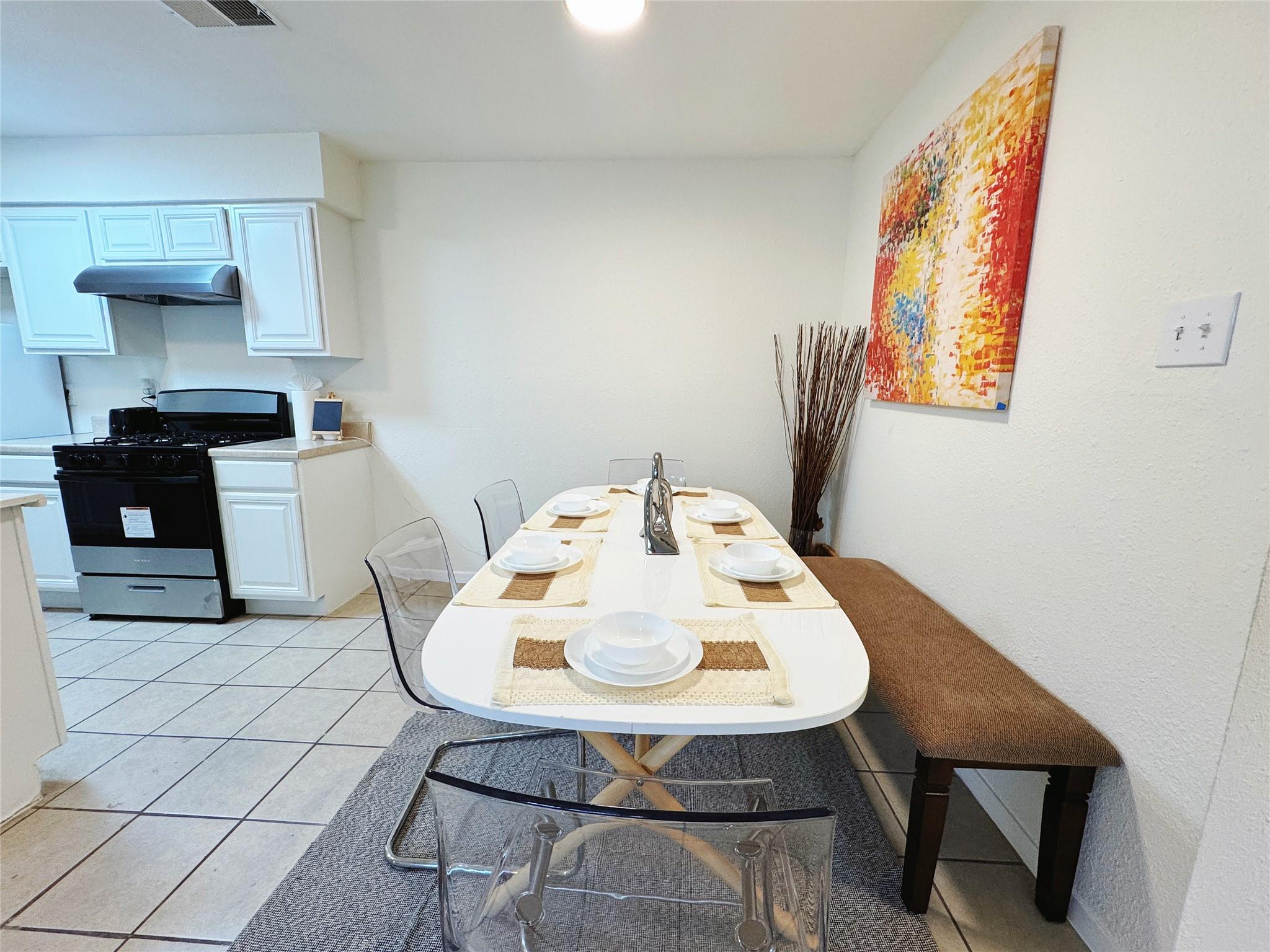 2405 Teri Rd, Austin, TX 78744