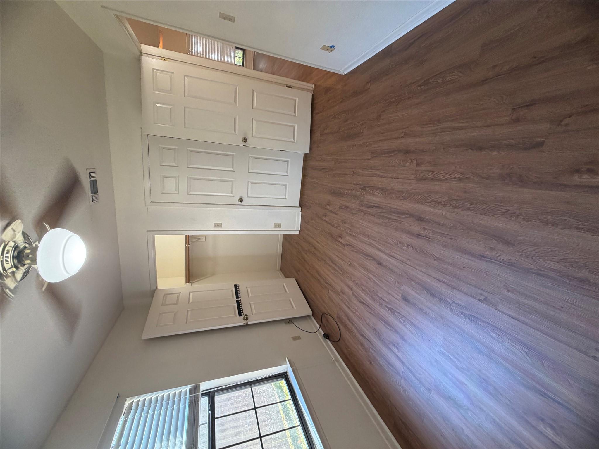 728 W San Antonio St # 728 B, Lockhart, TX 78644