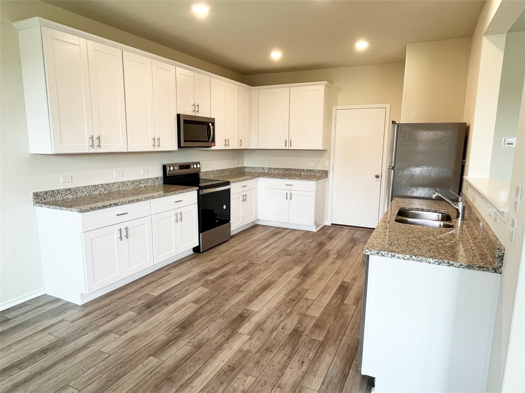 54 Pacific Loon St, Leander, TX 78641