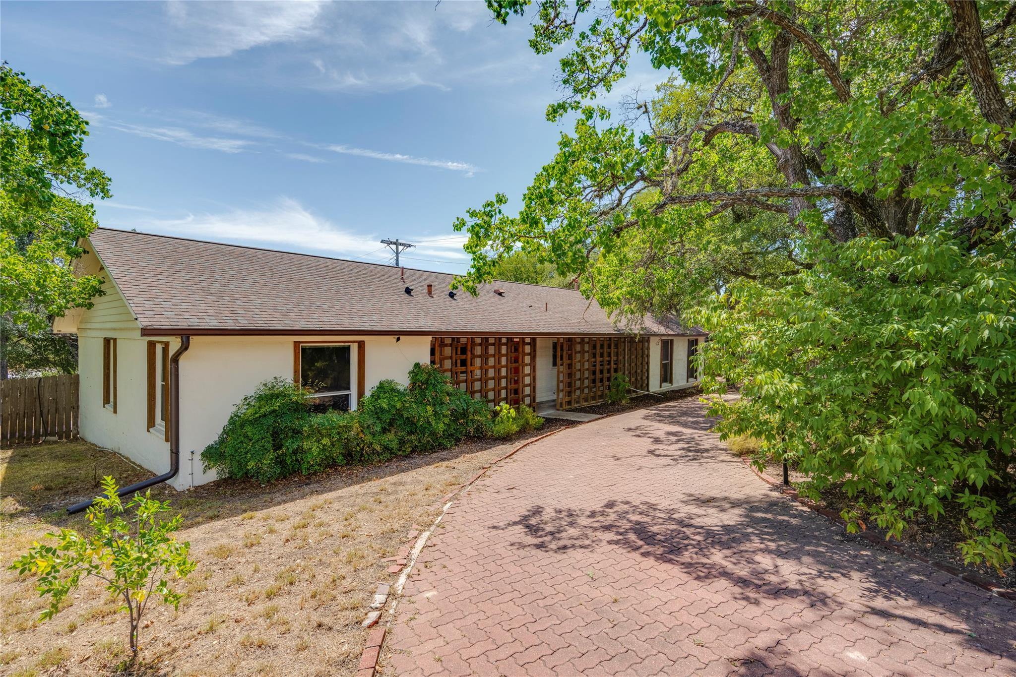 2801 Cedarview Dr # A, Austin, TX 78704