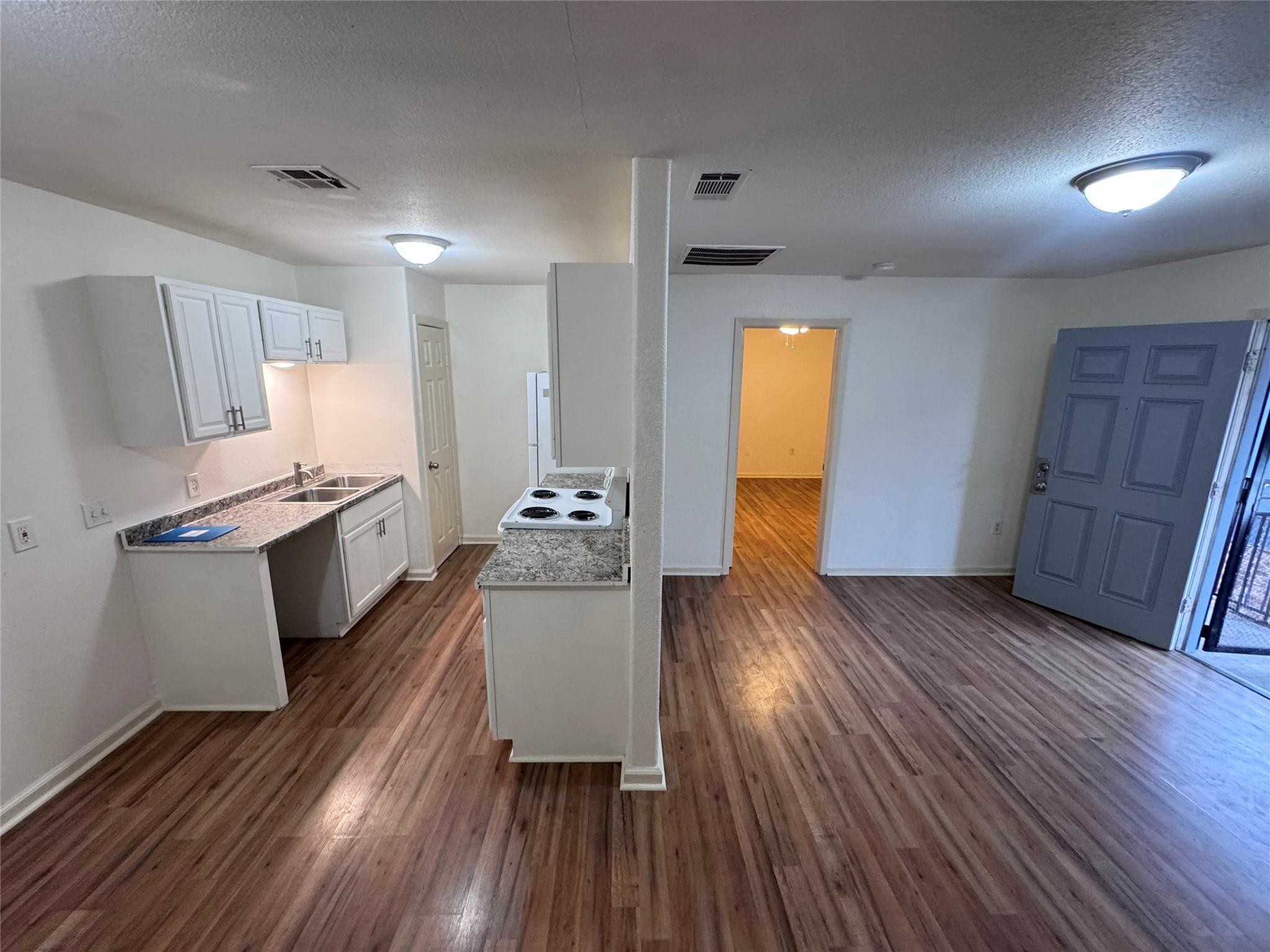 8207 Sam Rayburn Dr # 204, Austin, TX 78753