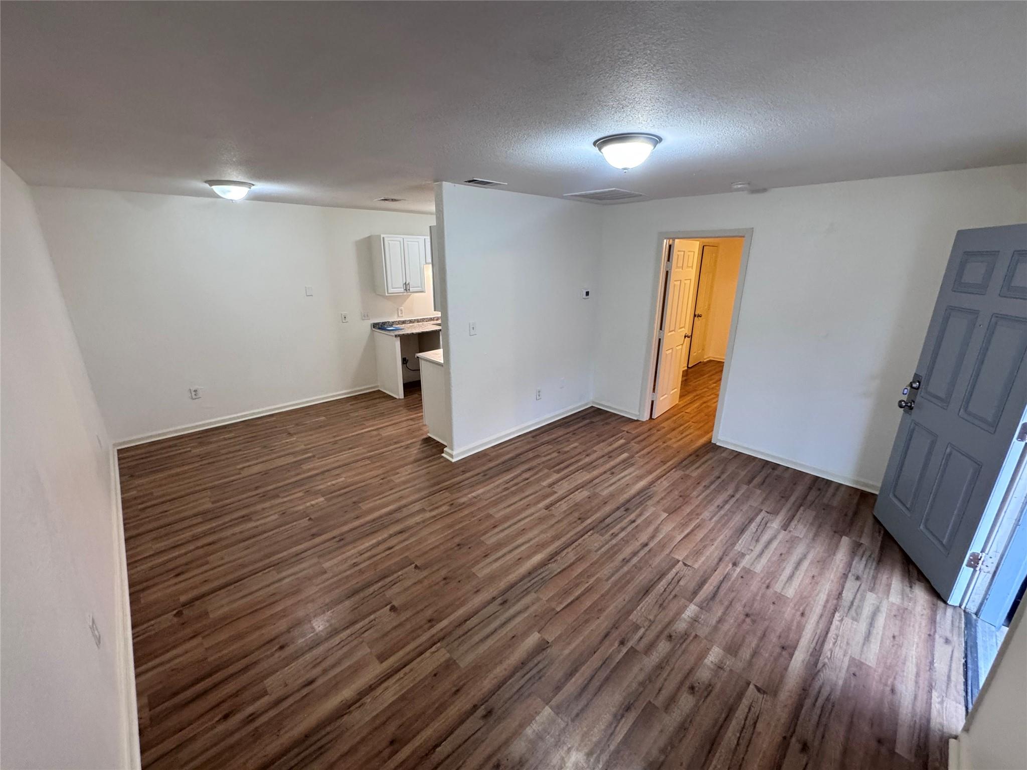 8207 Sam Rayburn Dr # 204, Austin, TX 78753