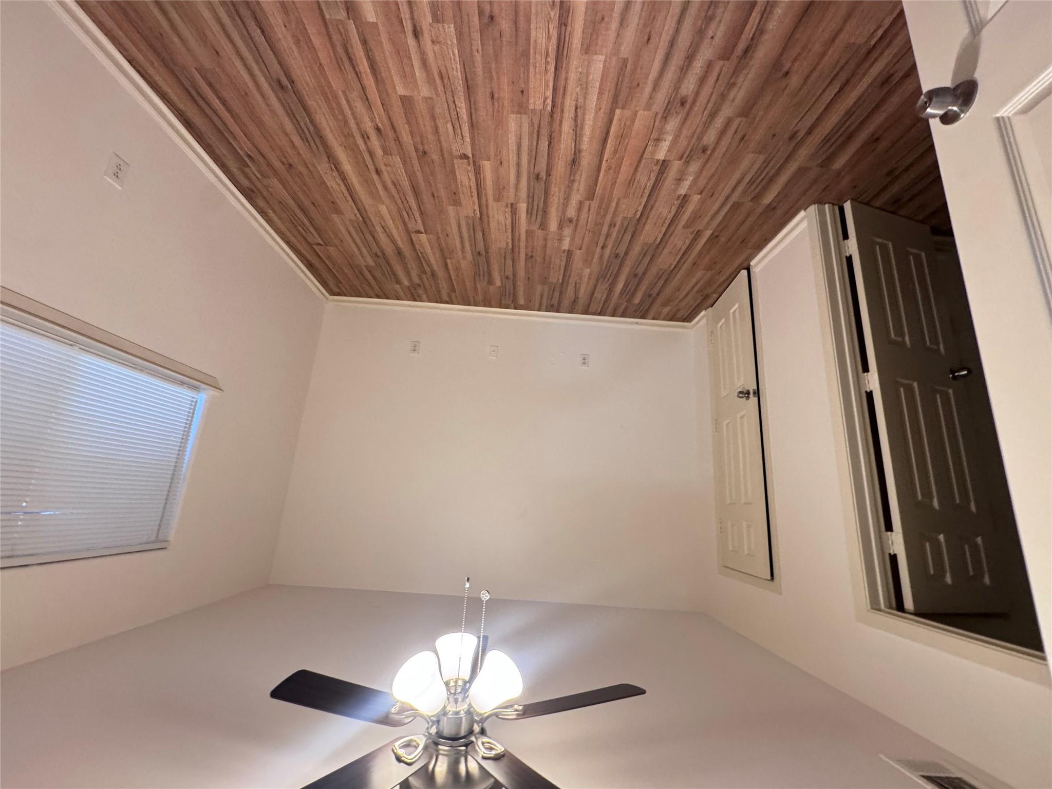 8207 Sam Rayburn Dr # 204, Austin, TX 78753