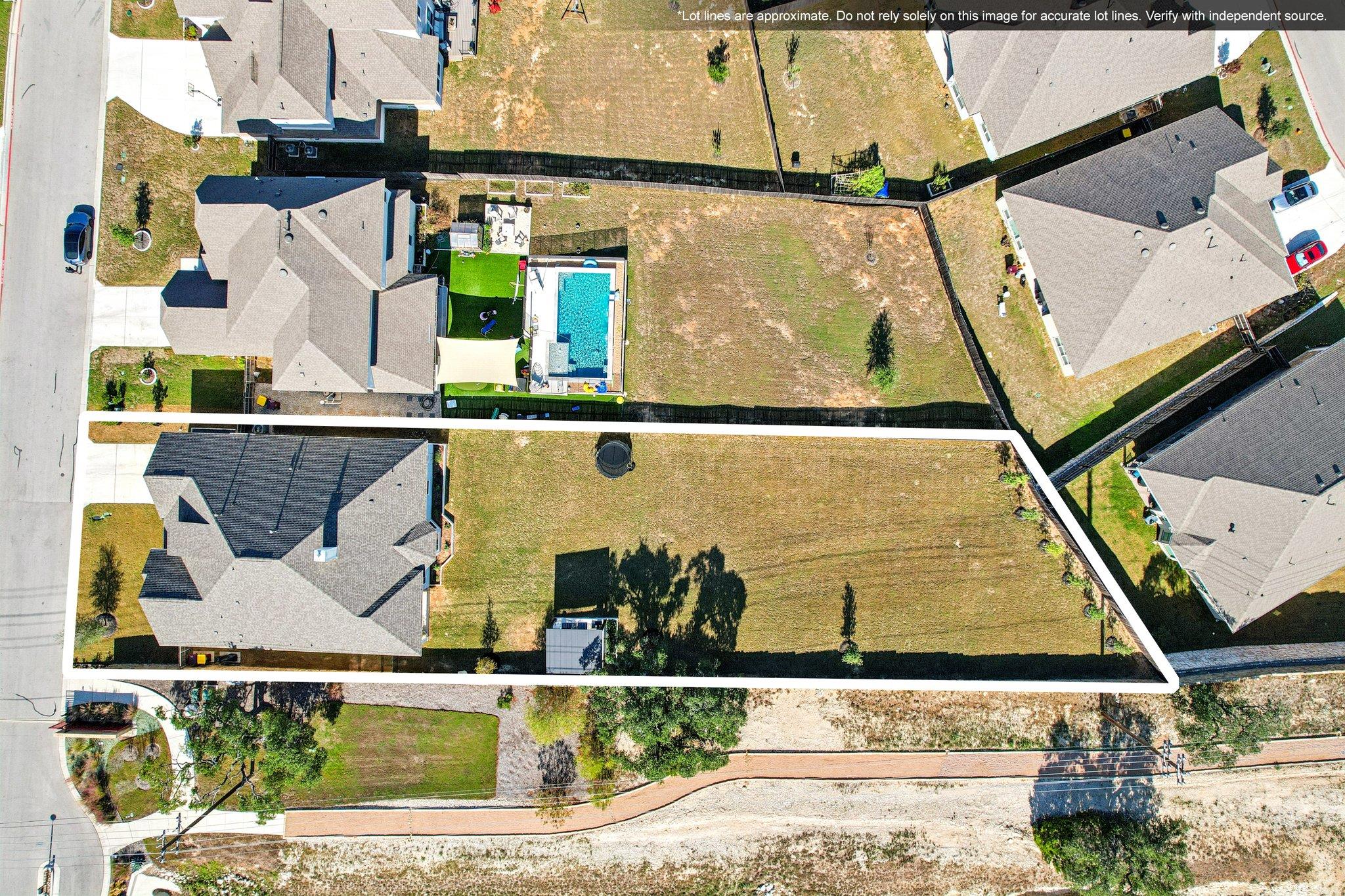 561 Eclipse Dr, Austin, TX 78737