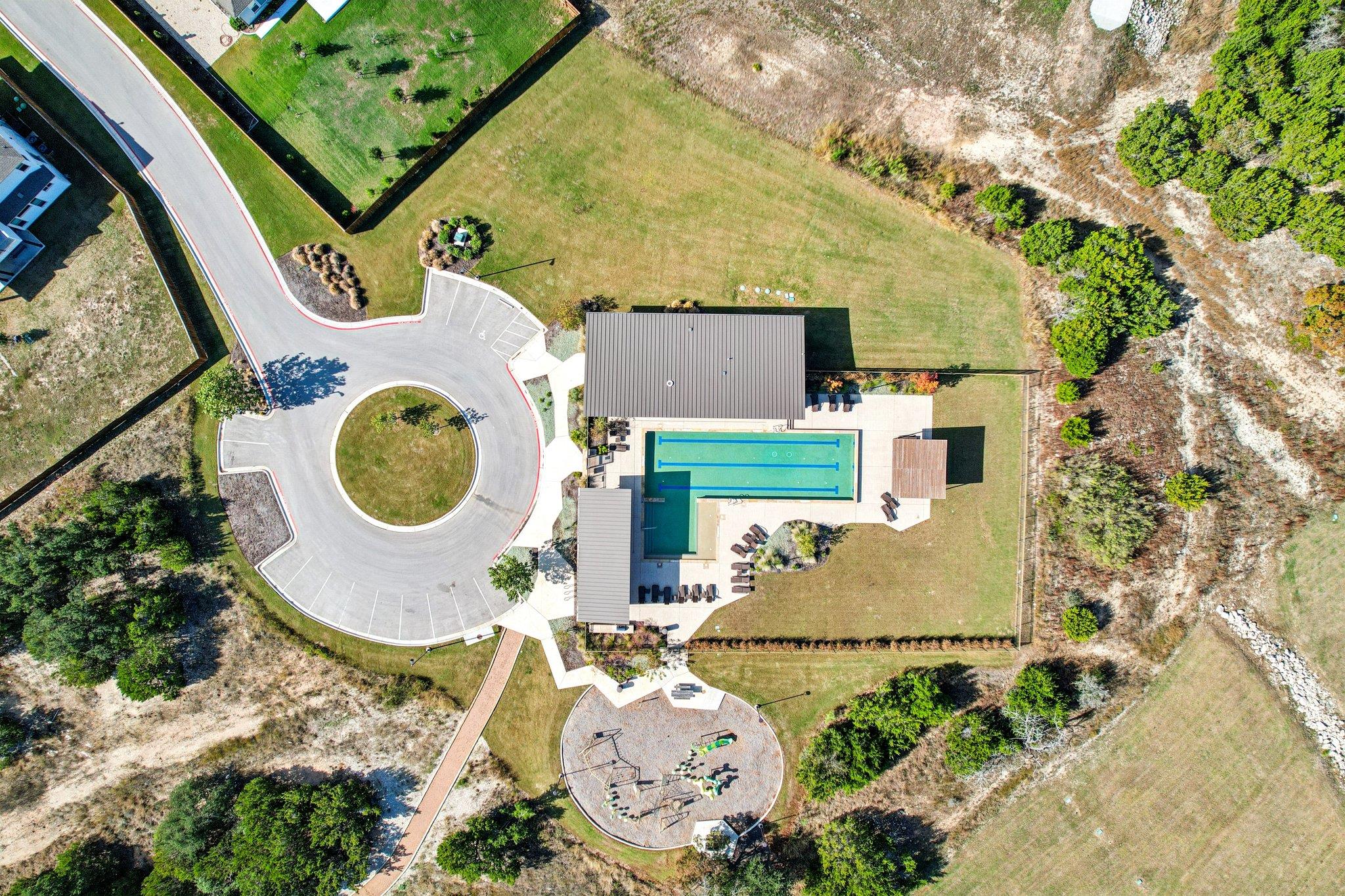 561 Eclipse Dr, Austin, TX 78737