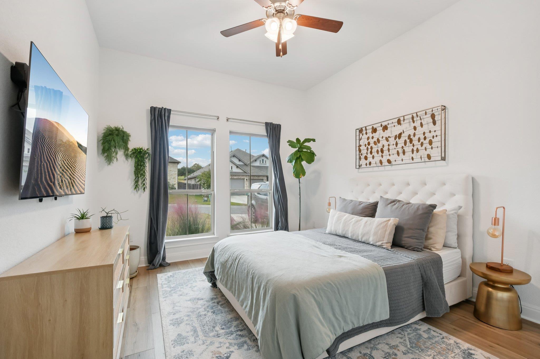 561 Eclipse Dr, Austin, TX 78737