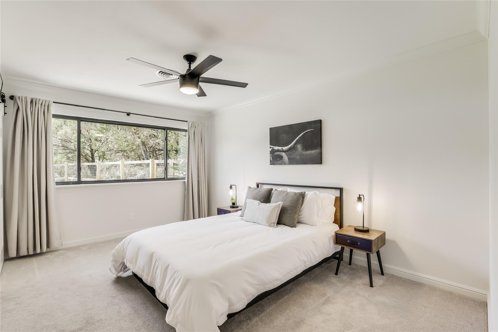 6201 Valleyview St, Lago Vista, TX 78645