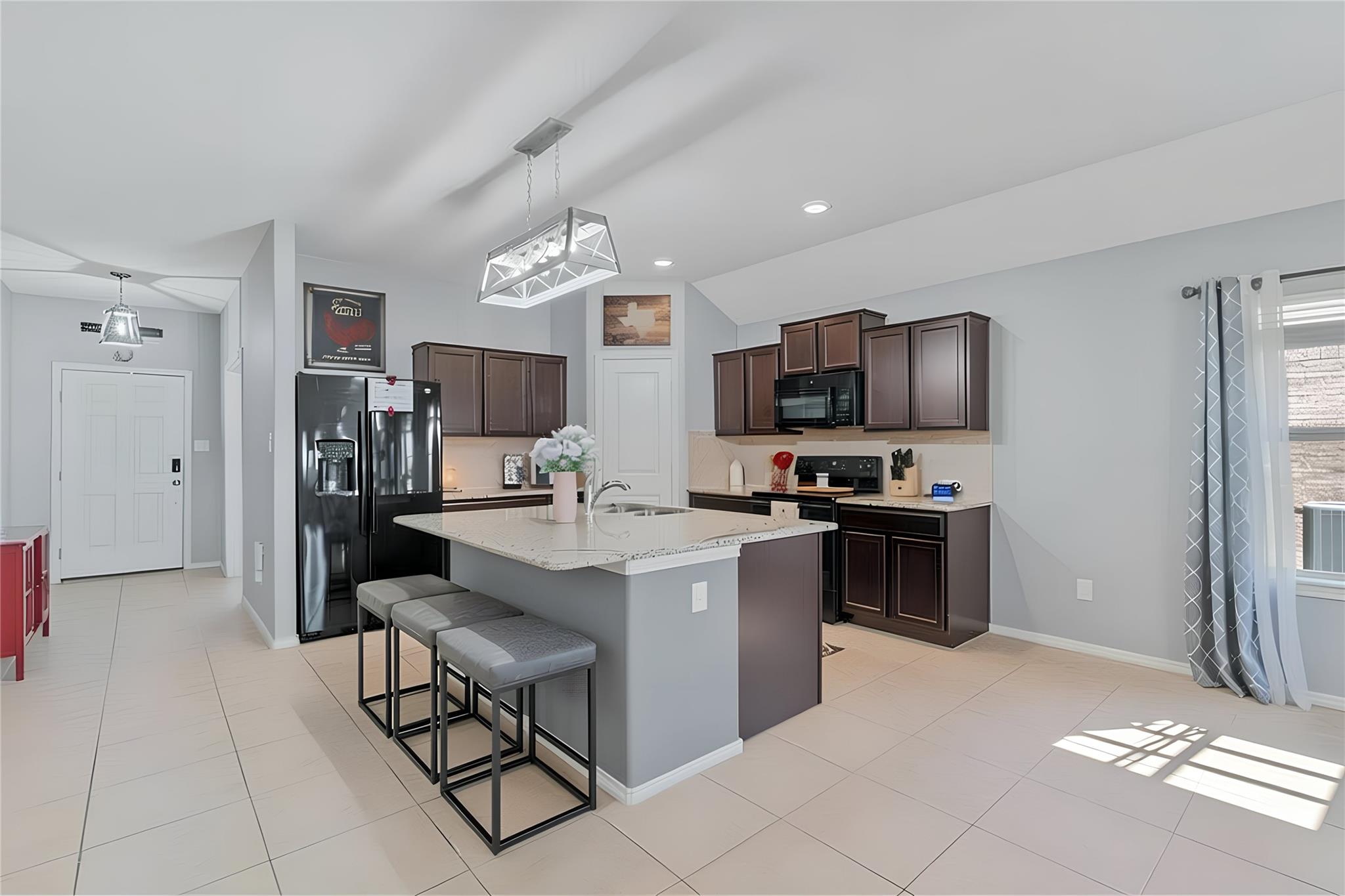 1104 Hillrose Dr, Leander, TX 78641