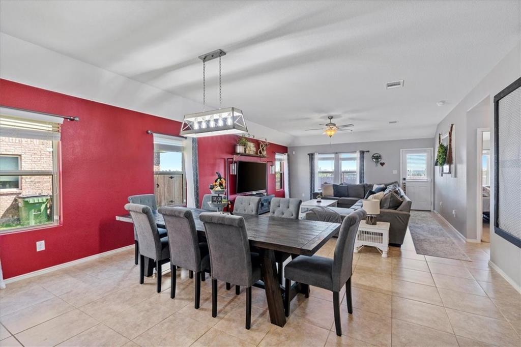 1104 Hillrose Dr, Leander, TX 78641