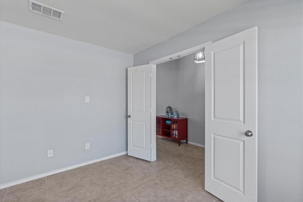 1104 Hillrose Dr, Leander, TX 78641