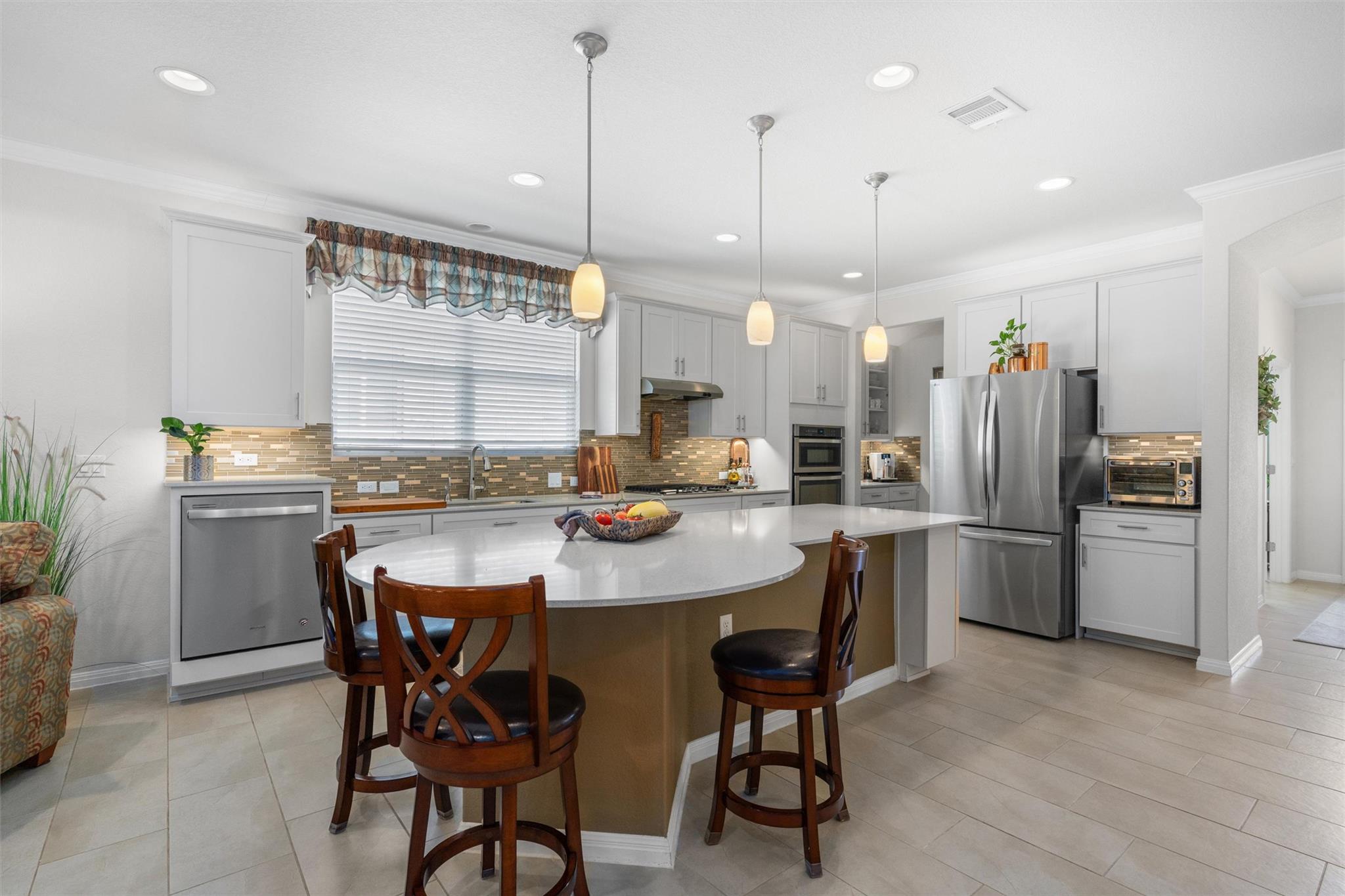 113 Longview Ln, Georgetown, TX 78633