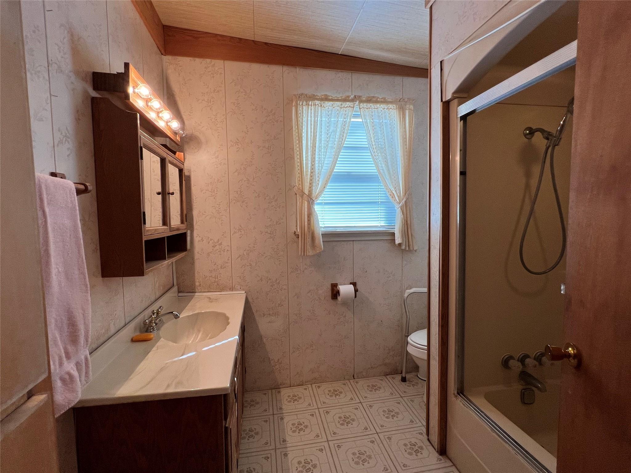 27306 RR # 12, Dripping Springs, TX 78620