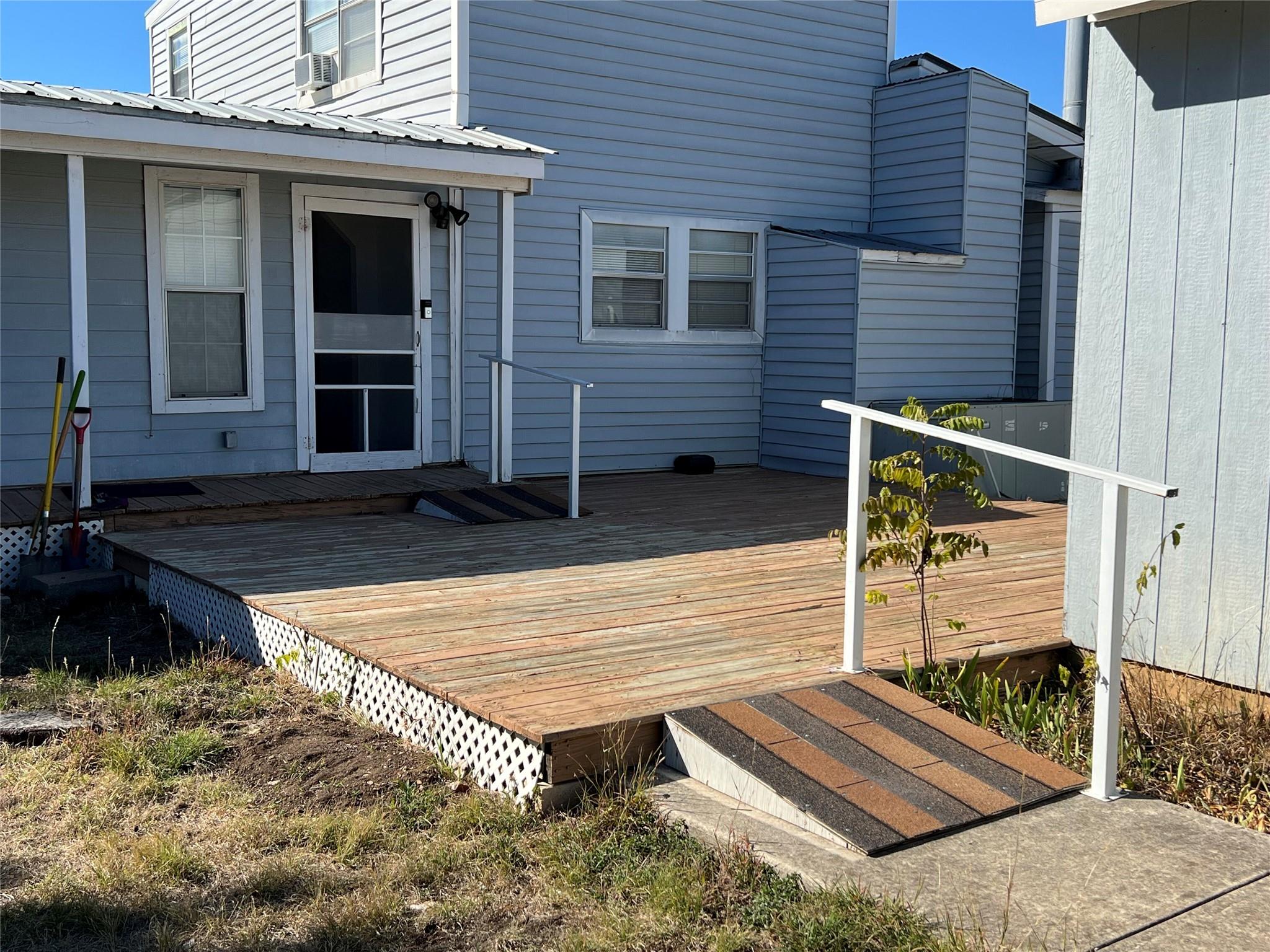 27306 RR # 12, Dripping Springs, TX 78620