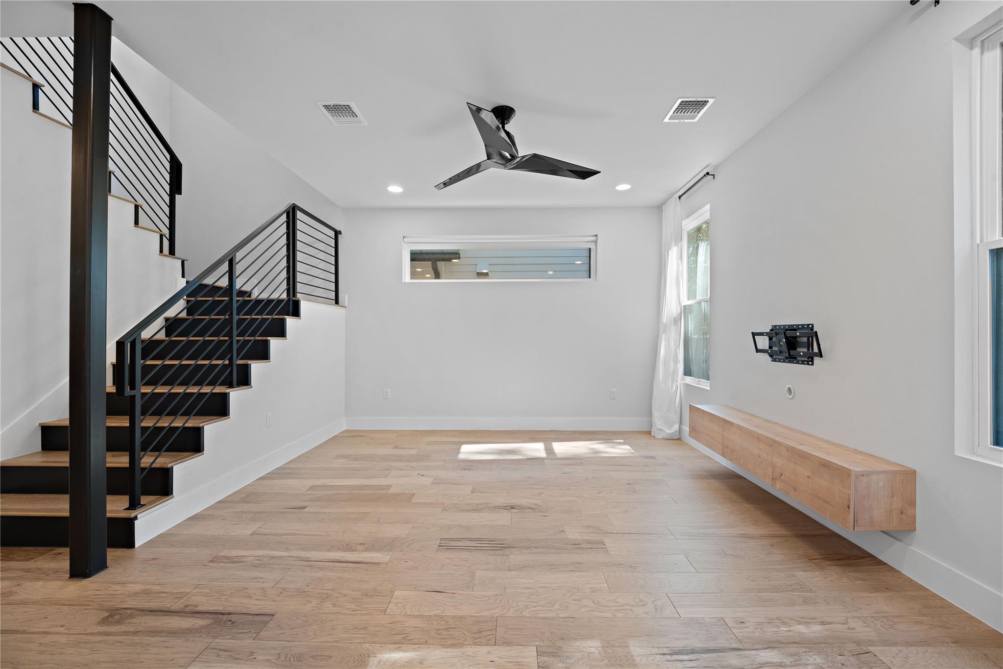 2211 Santa Rosa St, Austin, TX 78702