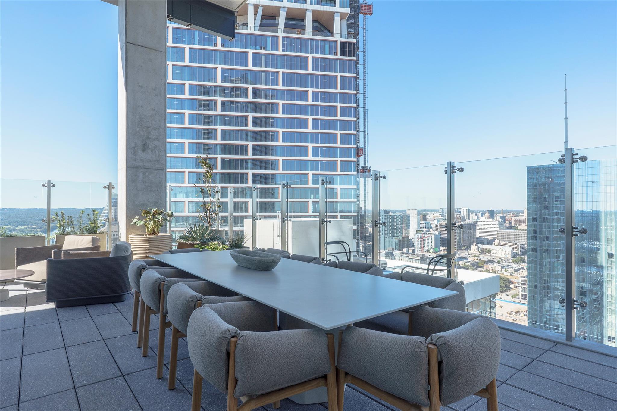 610 Davis St # 4708, Austin, TX 78701