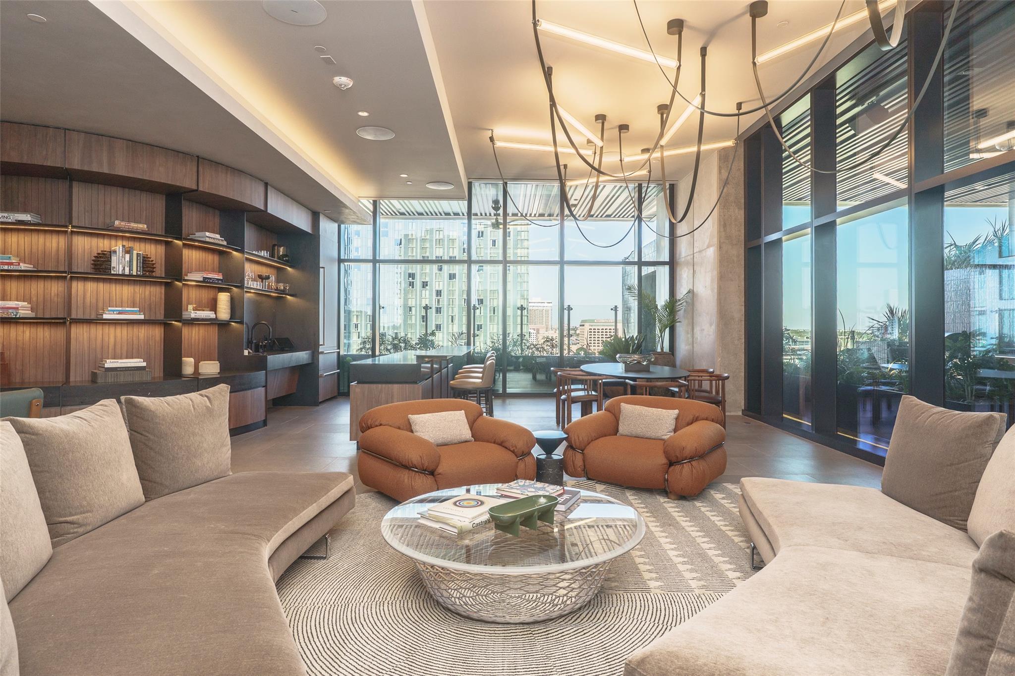 610 Davis St # 4708, Austin, TX 78701