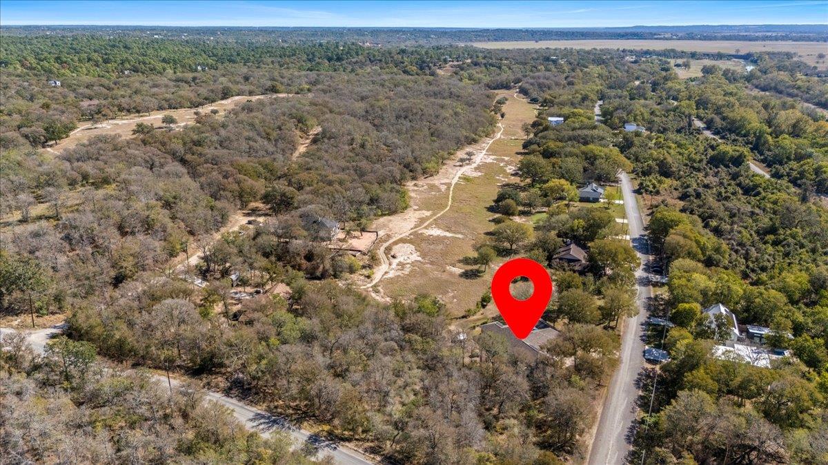 204 Kahana Ln, Bastrop, TX 78602