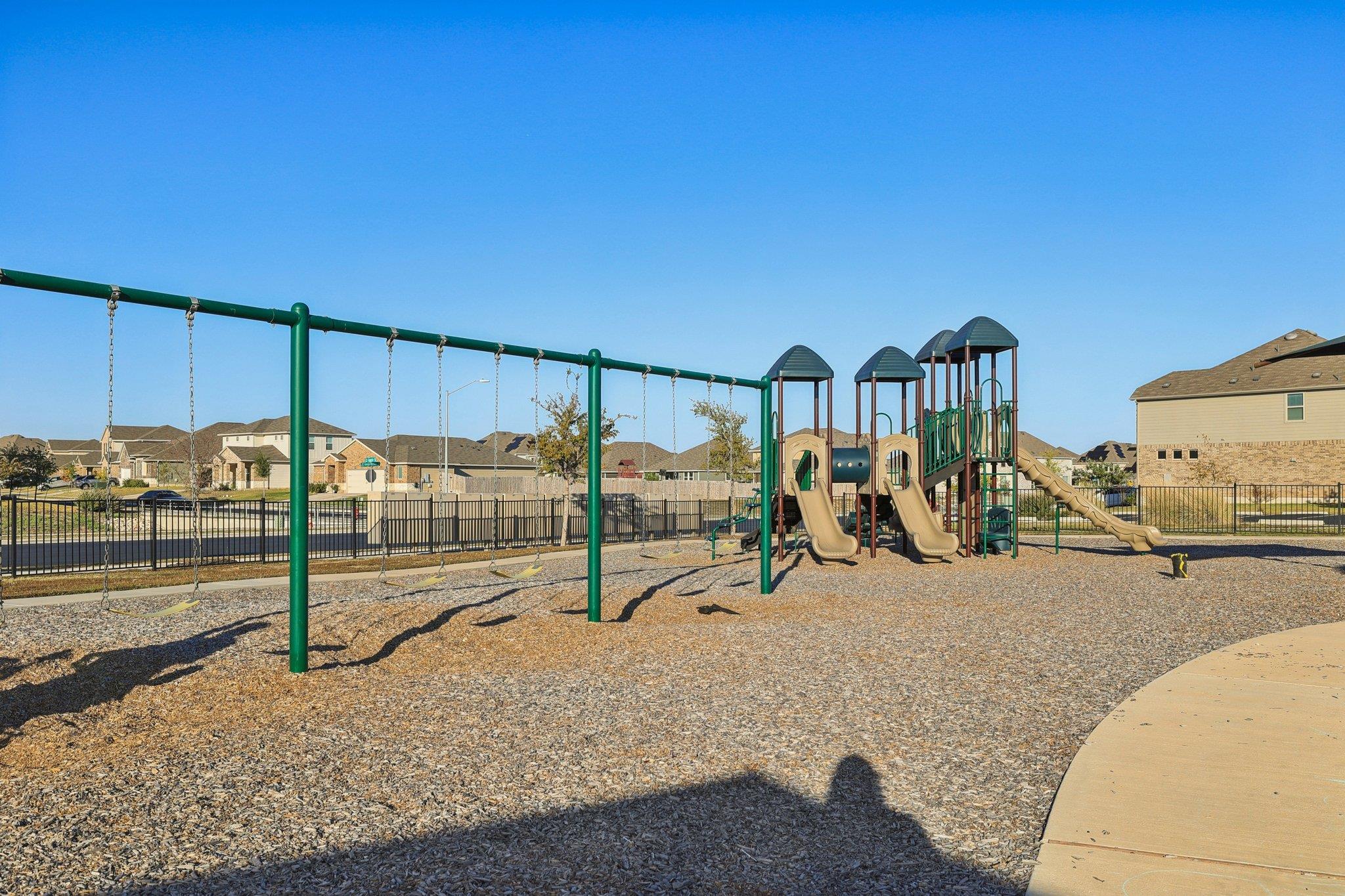 427 Bluejack Way, Hutto, TX 78634