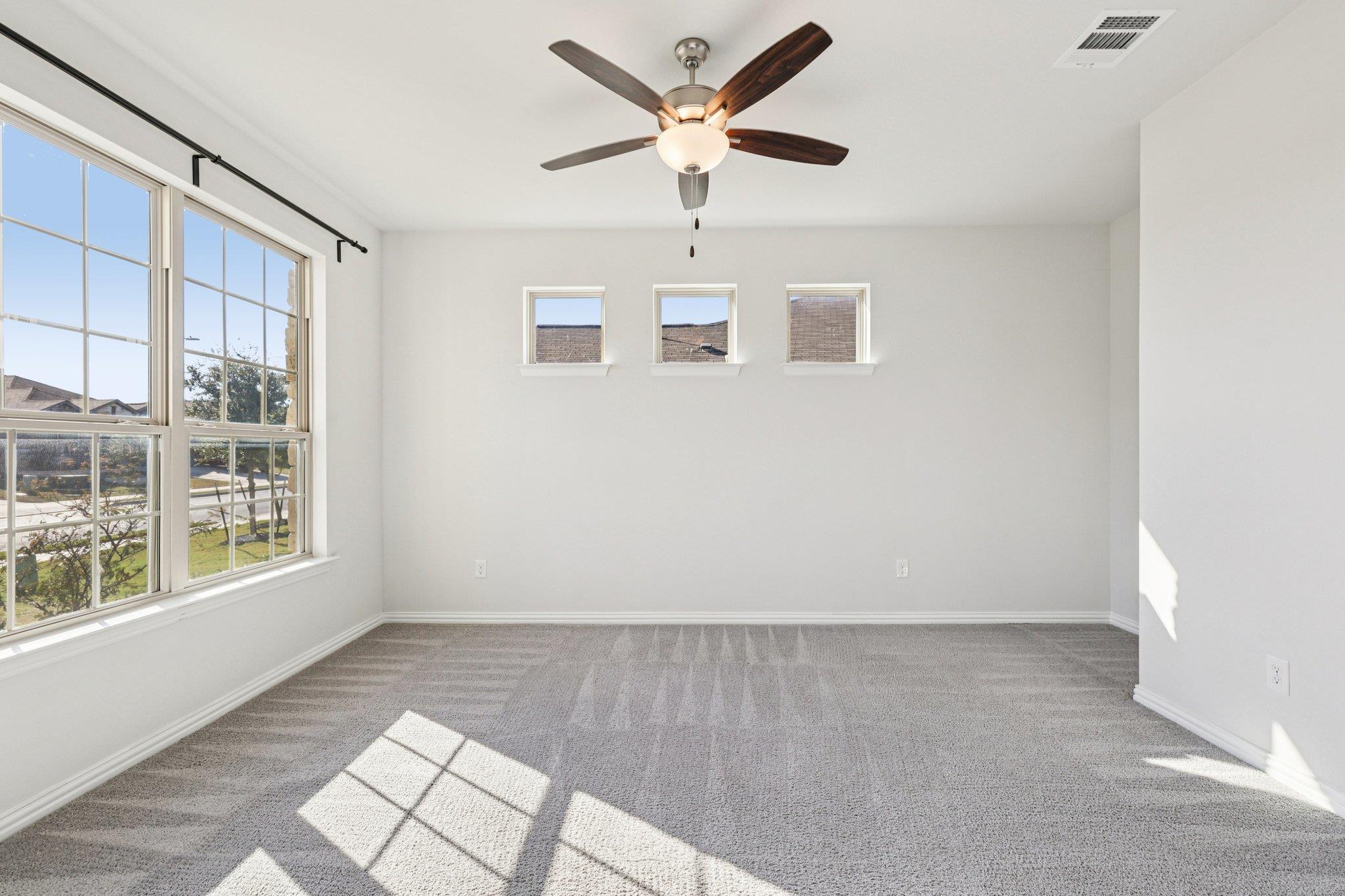 427 Bluejack Way, Hutto, TX 78634